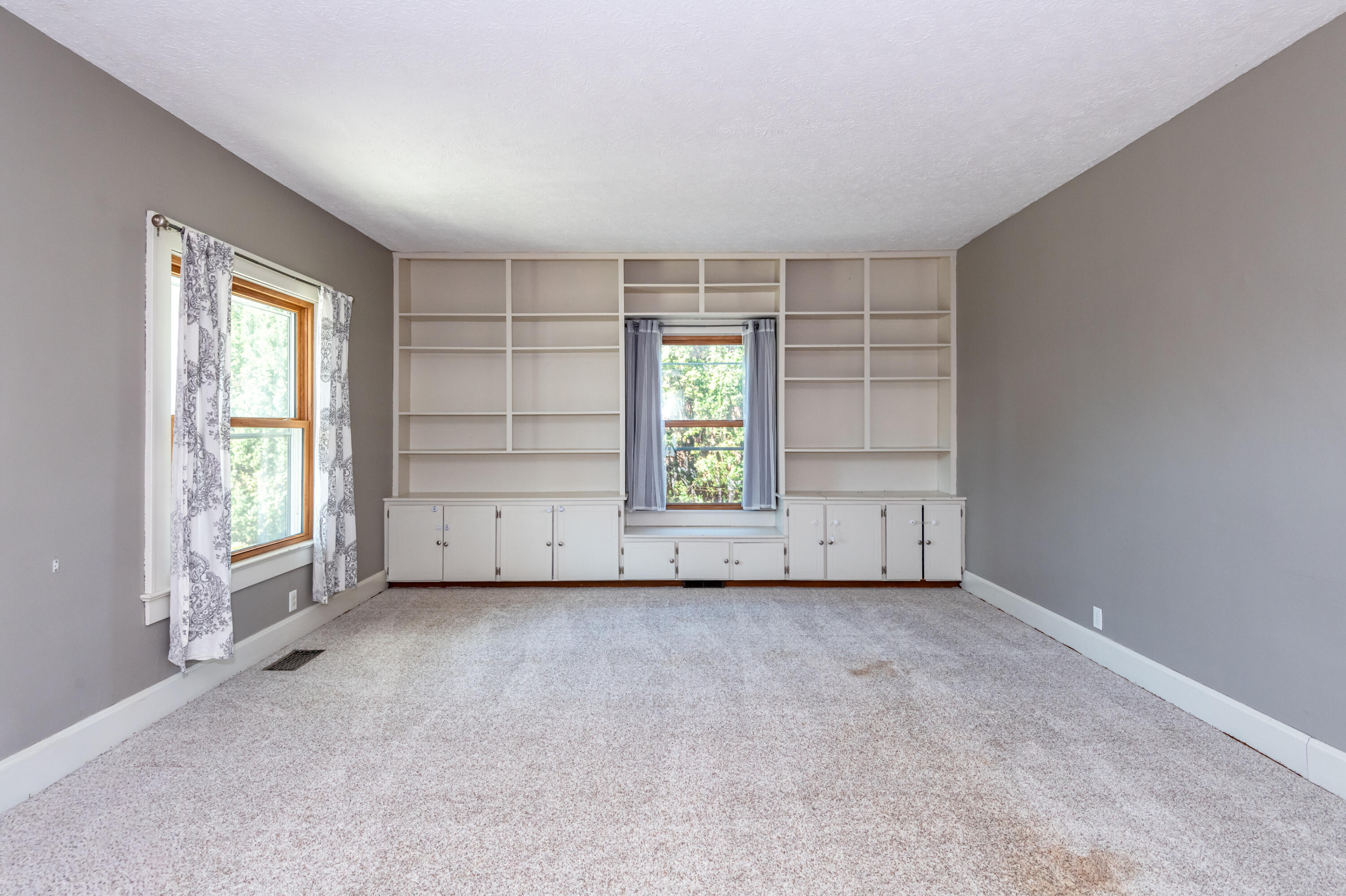 439 Main Street, Tipp City, Ohio 45371