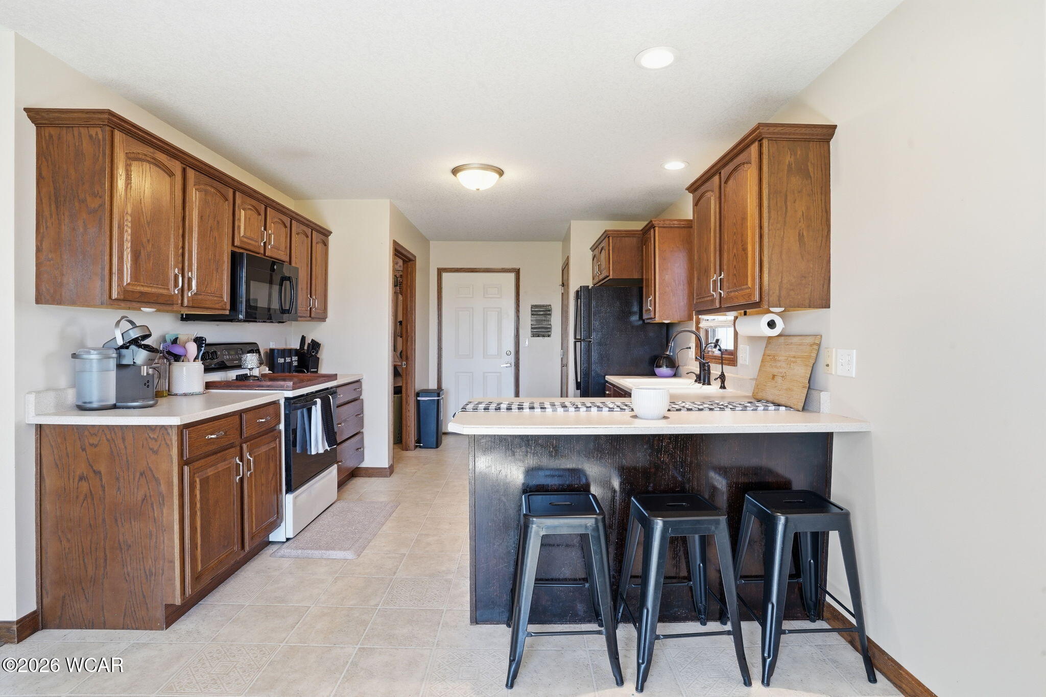 112 Parkview Drive, Jackson Center, Ohio