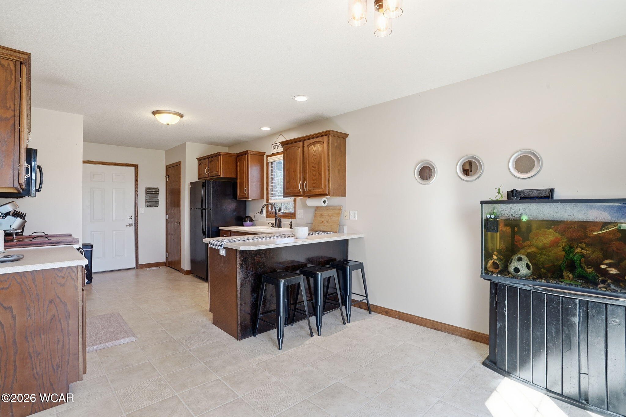 112 Parkview Drive, Jackson Center, Ohio