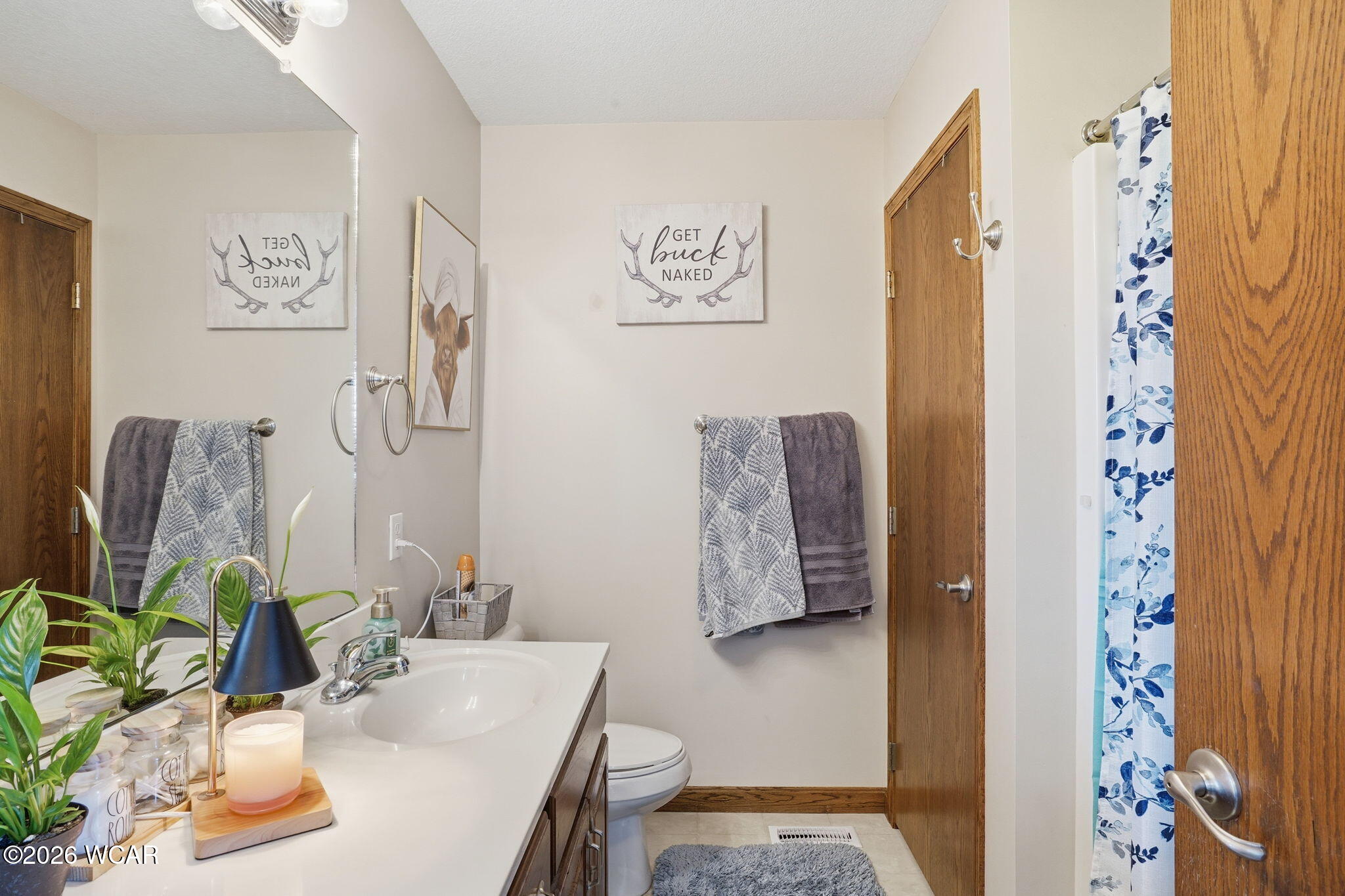 112 Parkview Drive, Jackson Center, Ohio