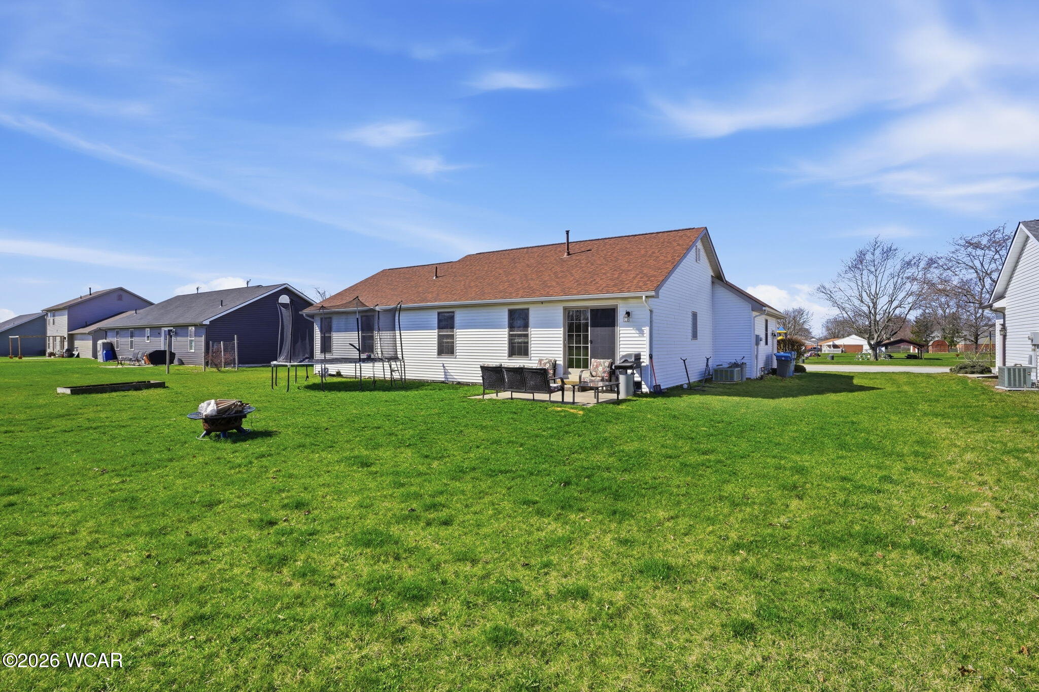 112 Parkview Drive, Jackson Center, Ohio