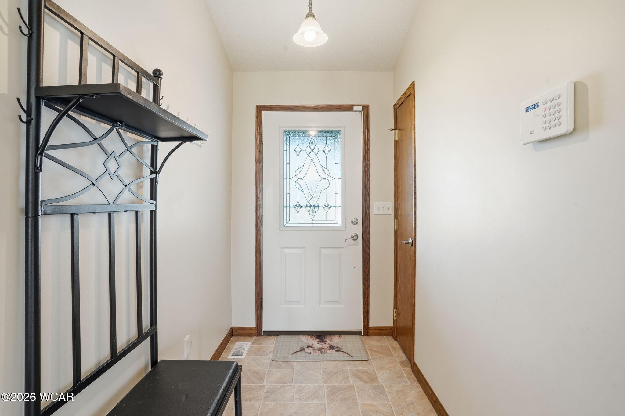 112 Parkview Drive, Jackson Center, Ohio