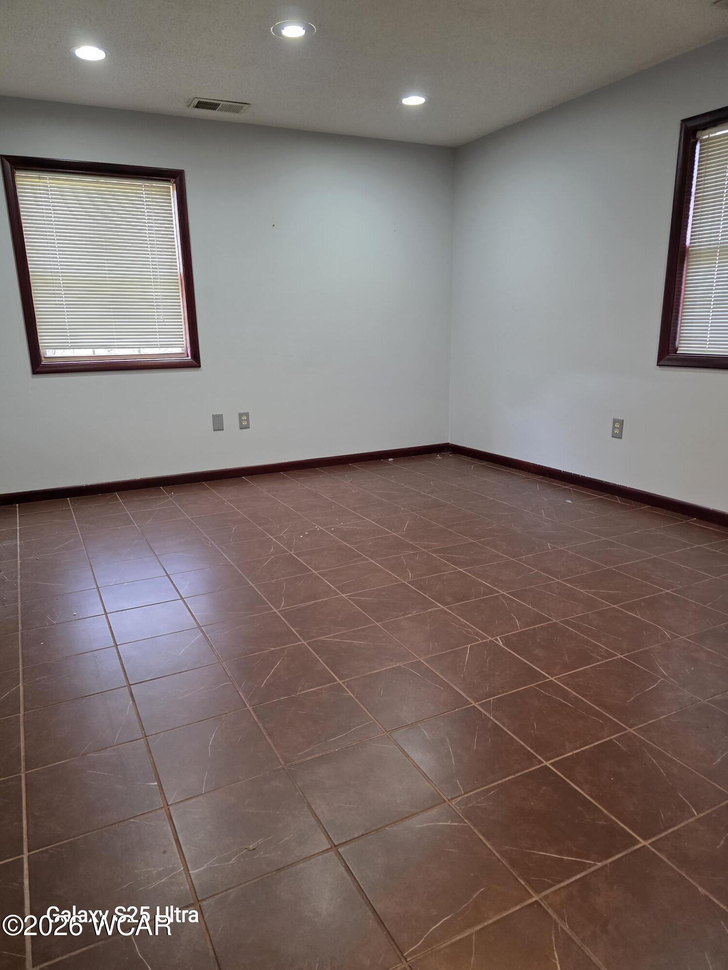 3225 Harding Highway, Lima, Ohio