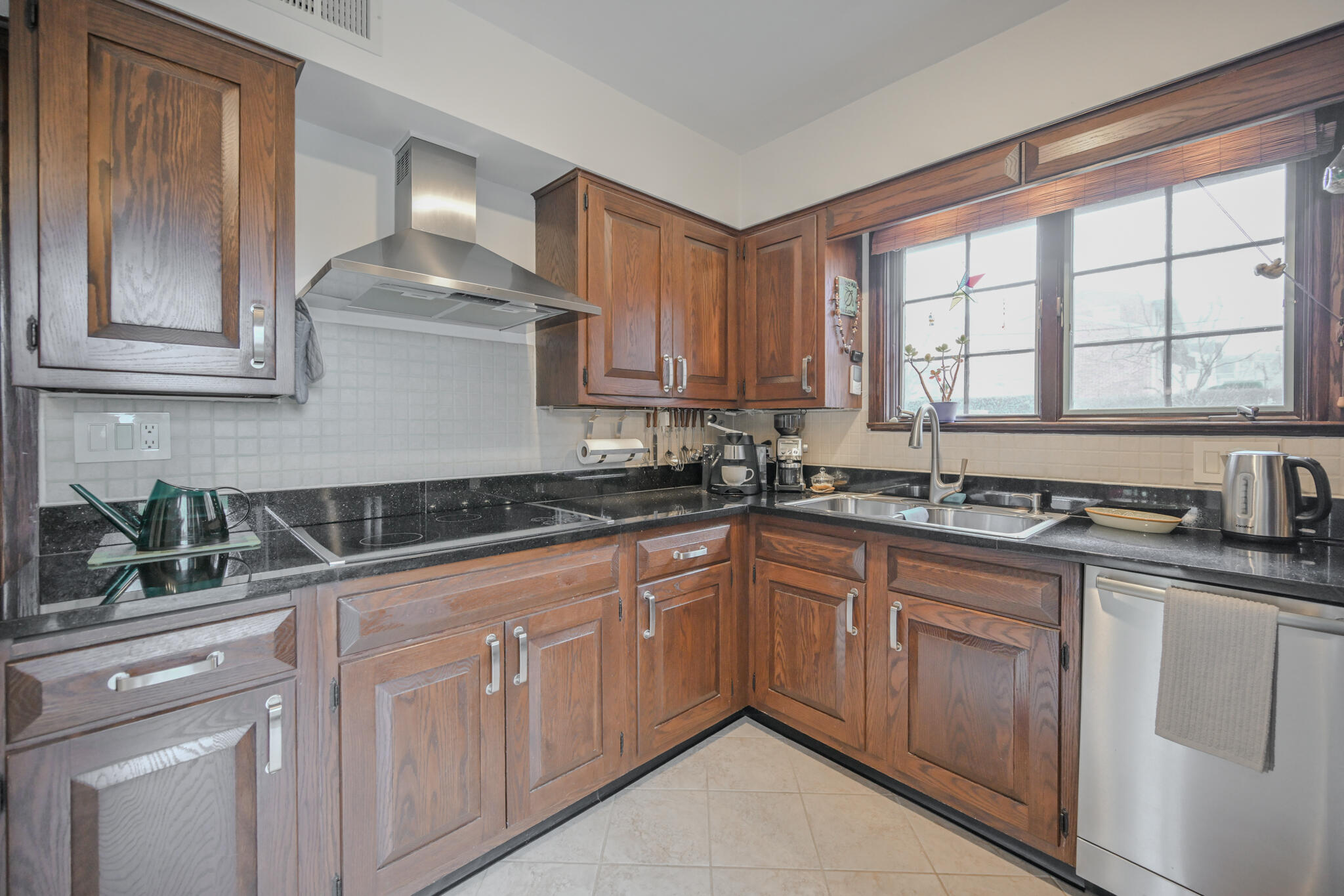 735 Tanglewood Drive, Springfield, Ohio 45504