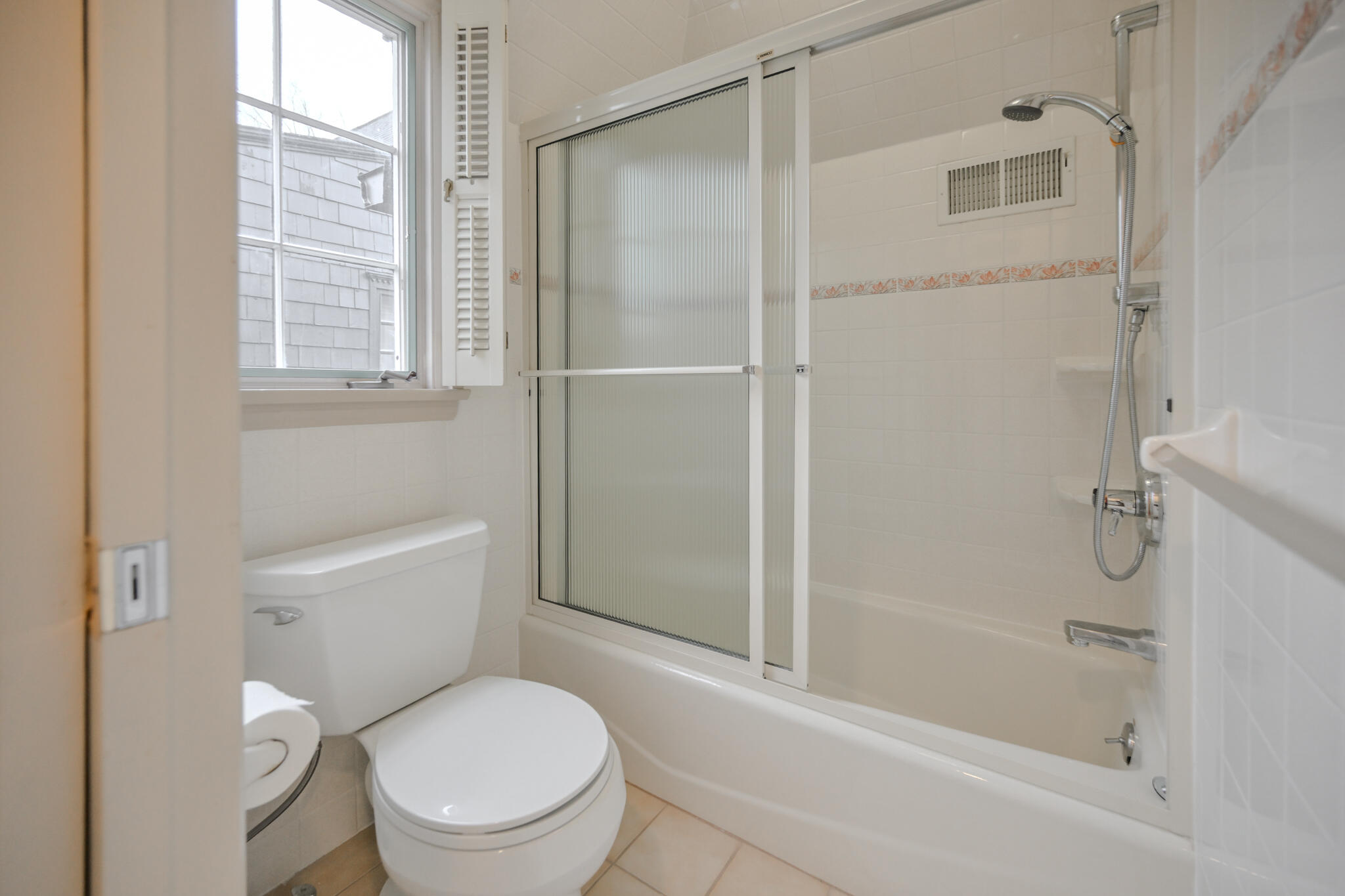 735 Tanglewood Drive, Springfield, Ohio 45504