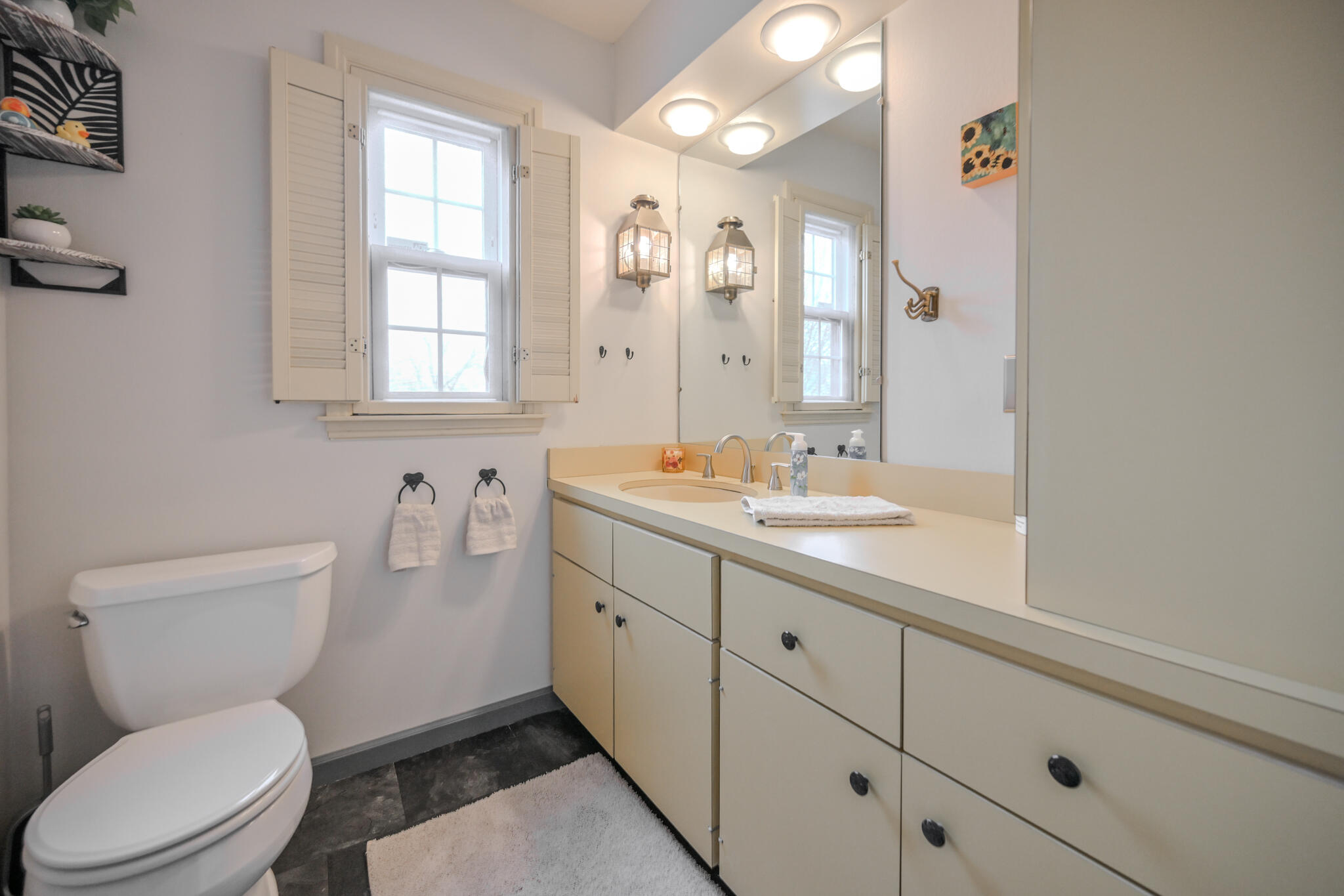 735 Tanglewood Drive, Springfield, Ohio 45504