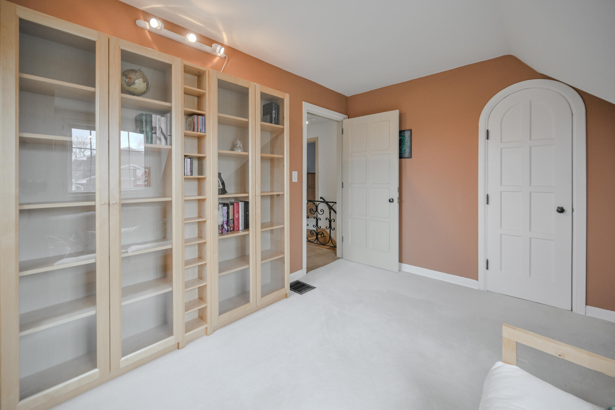 735 Tanglewood Drive, Springfield, Ohio 45504