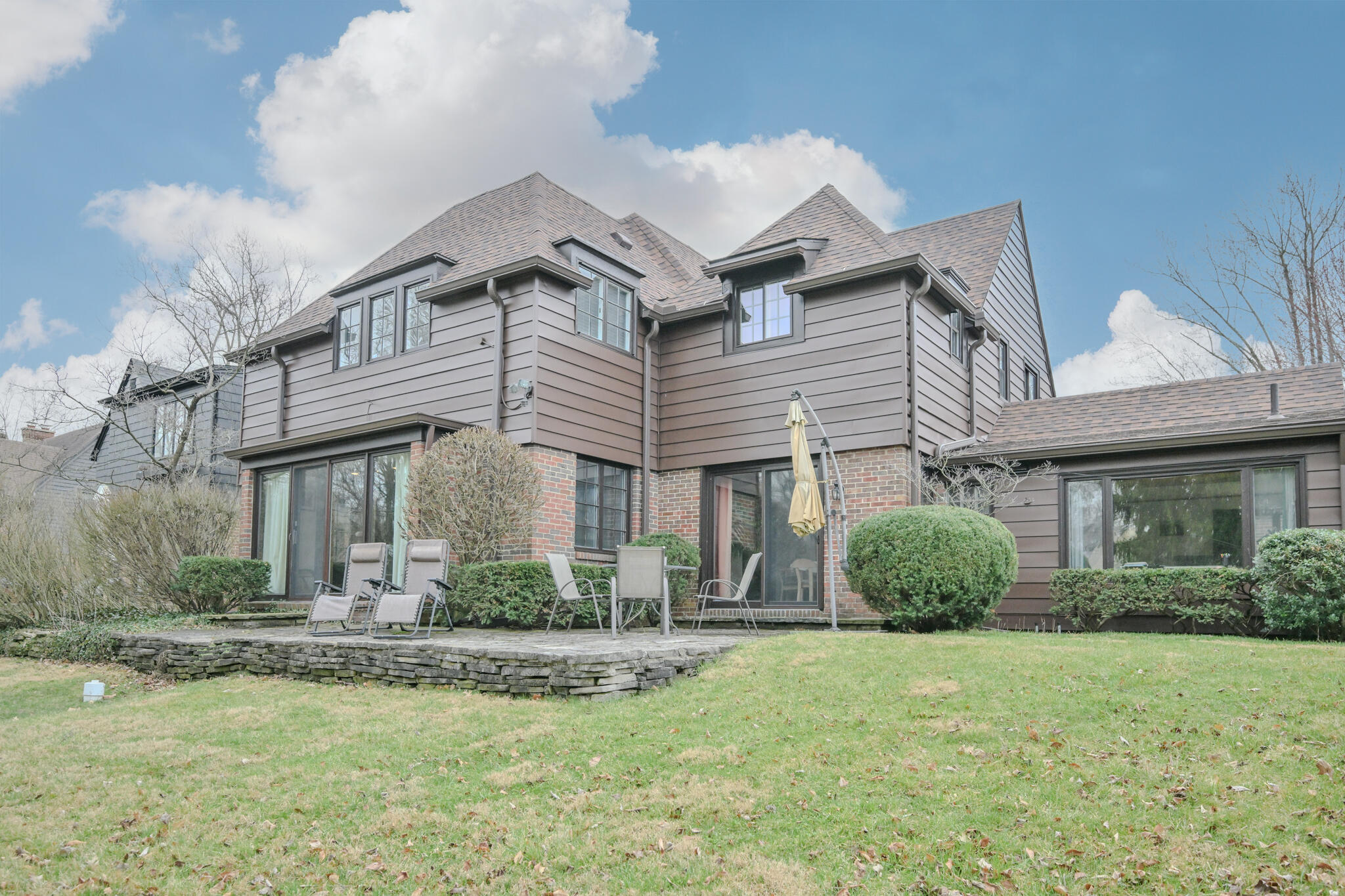 735 Tanglewood Drive, Springfield, Ohio 45504