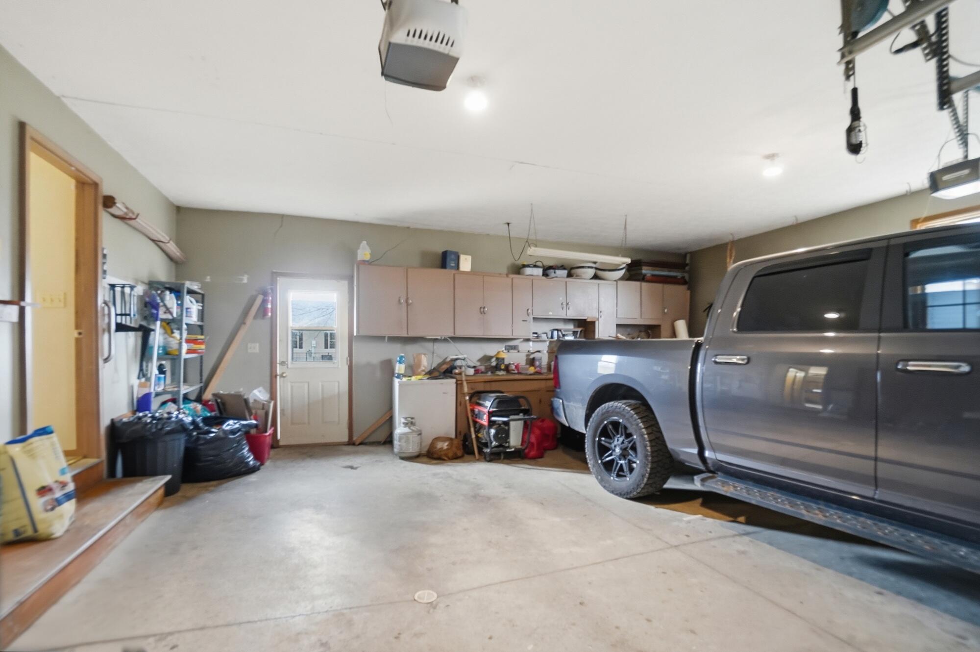 1103 Poppy Drive, Wapakoneta, Ohio 45895