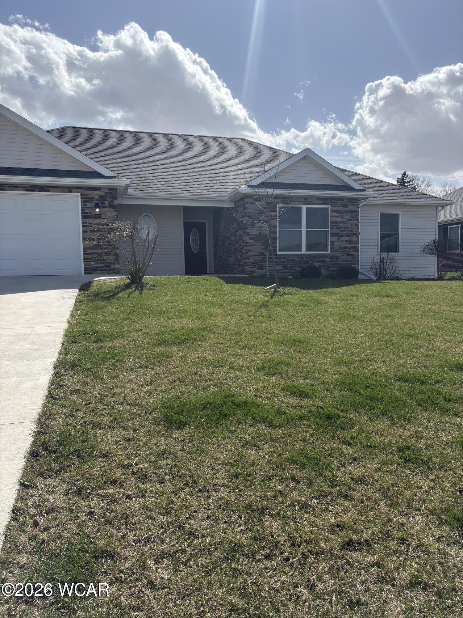 109 Bluegrass Drive, Wapakoneta, Ohio