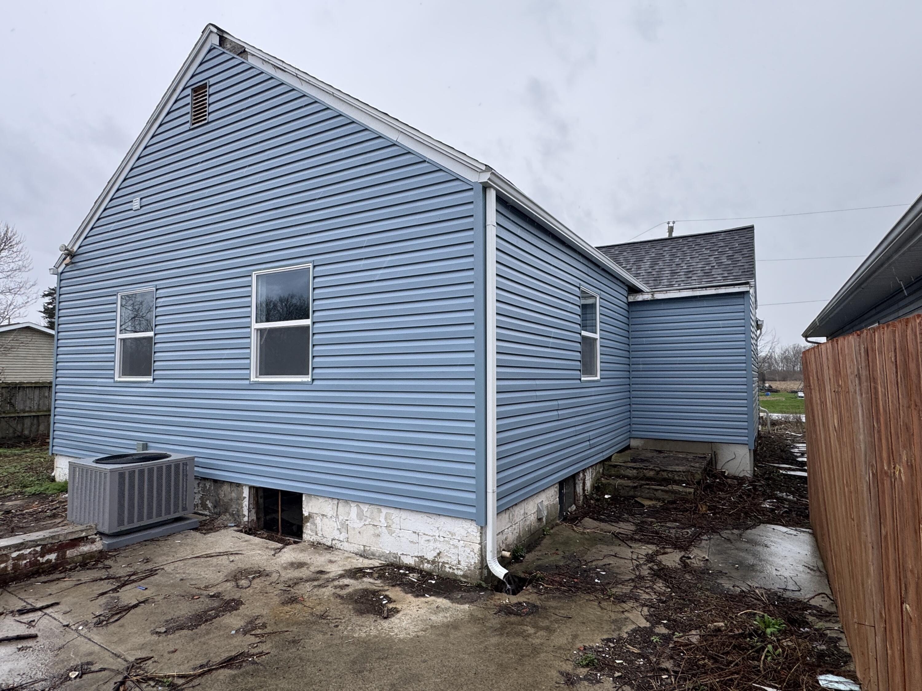 8466 County Road 97, Belle Center, Ohio 43310