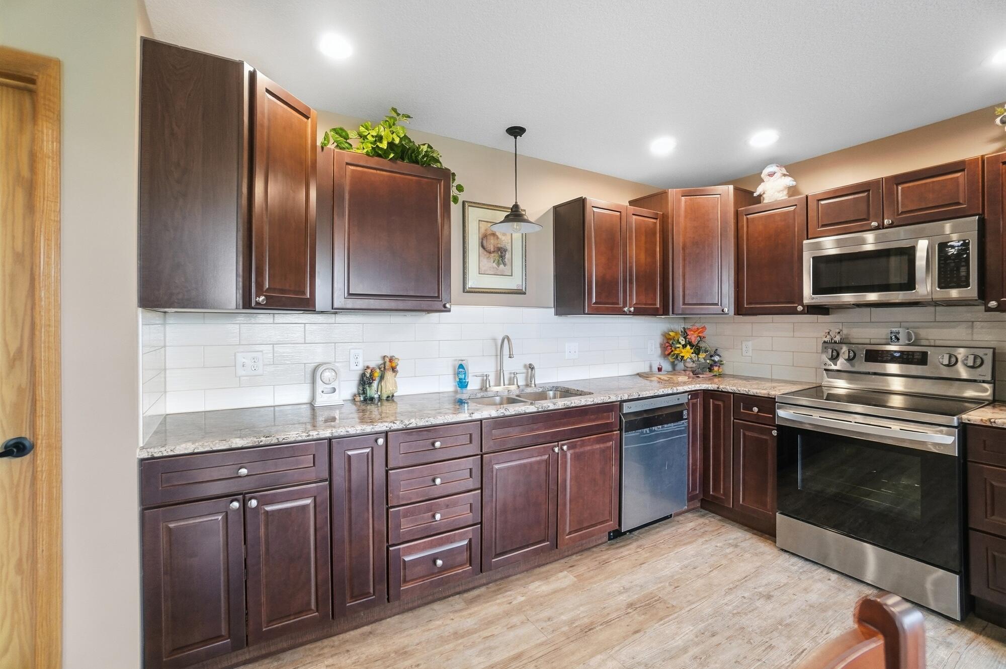 109 Bluegrass Drive, Wapakoneta, Ohio 45895