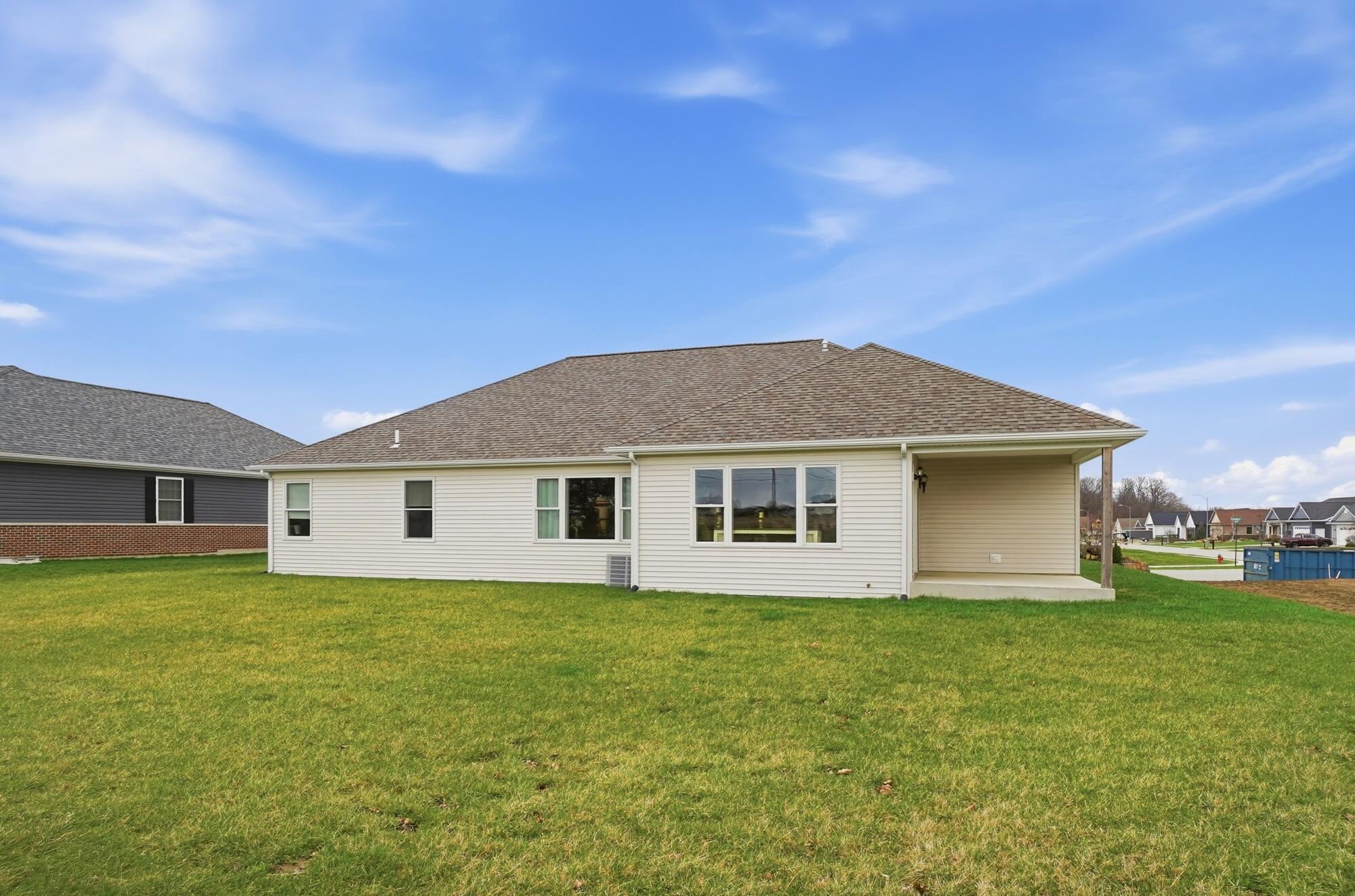 109 Bluegrass Drive, Wapakoneta, Ohio 45895