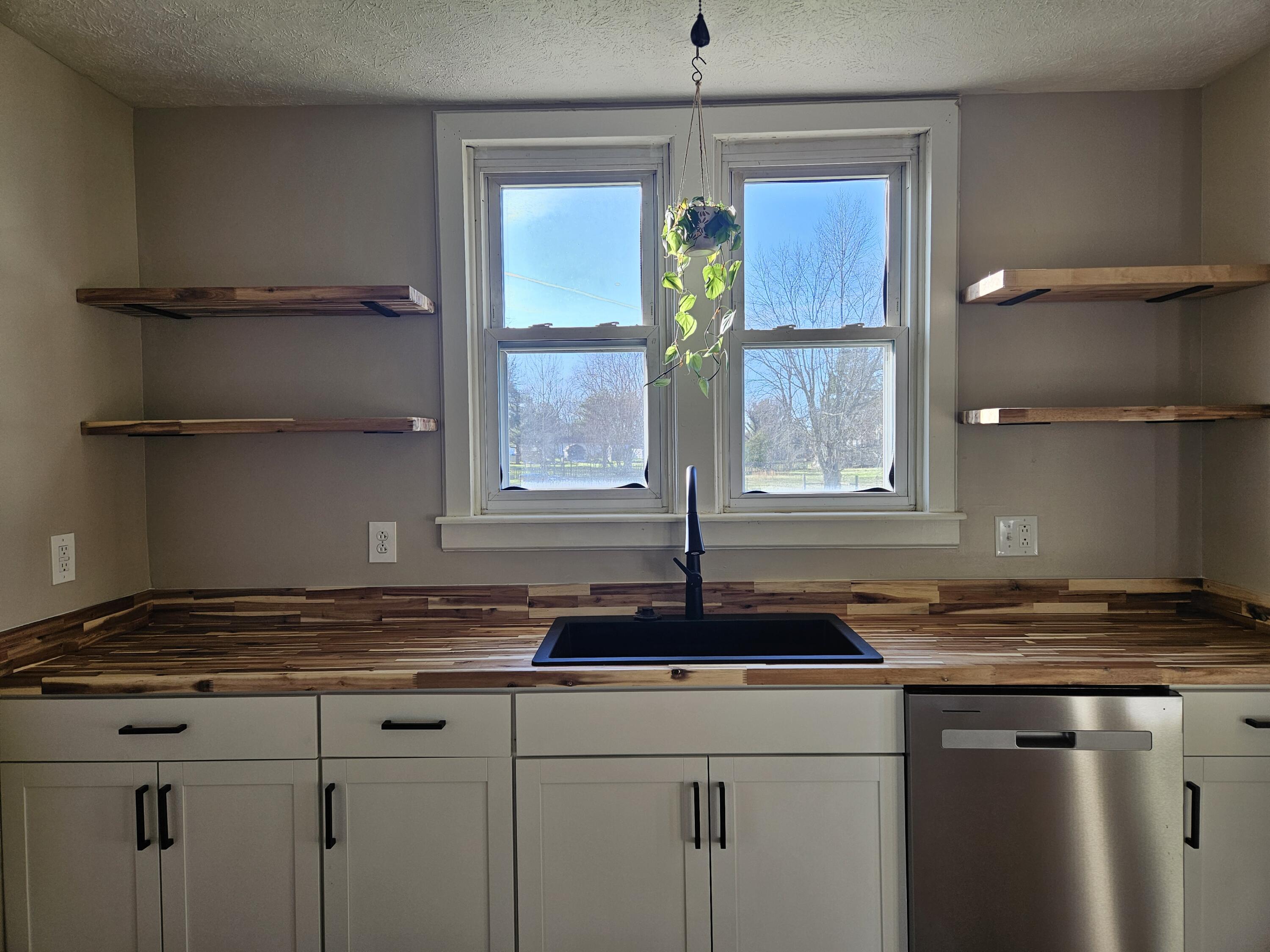 2939 Mechanicsburg Road, Springfield, Ohio 45503