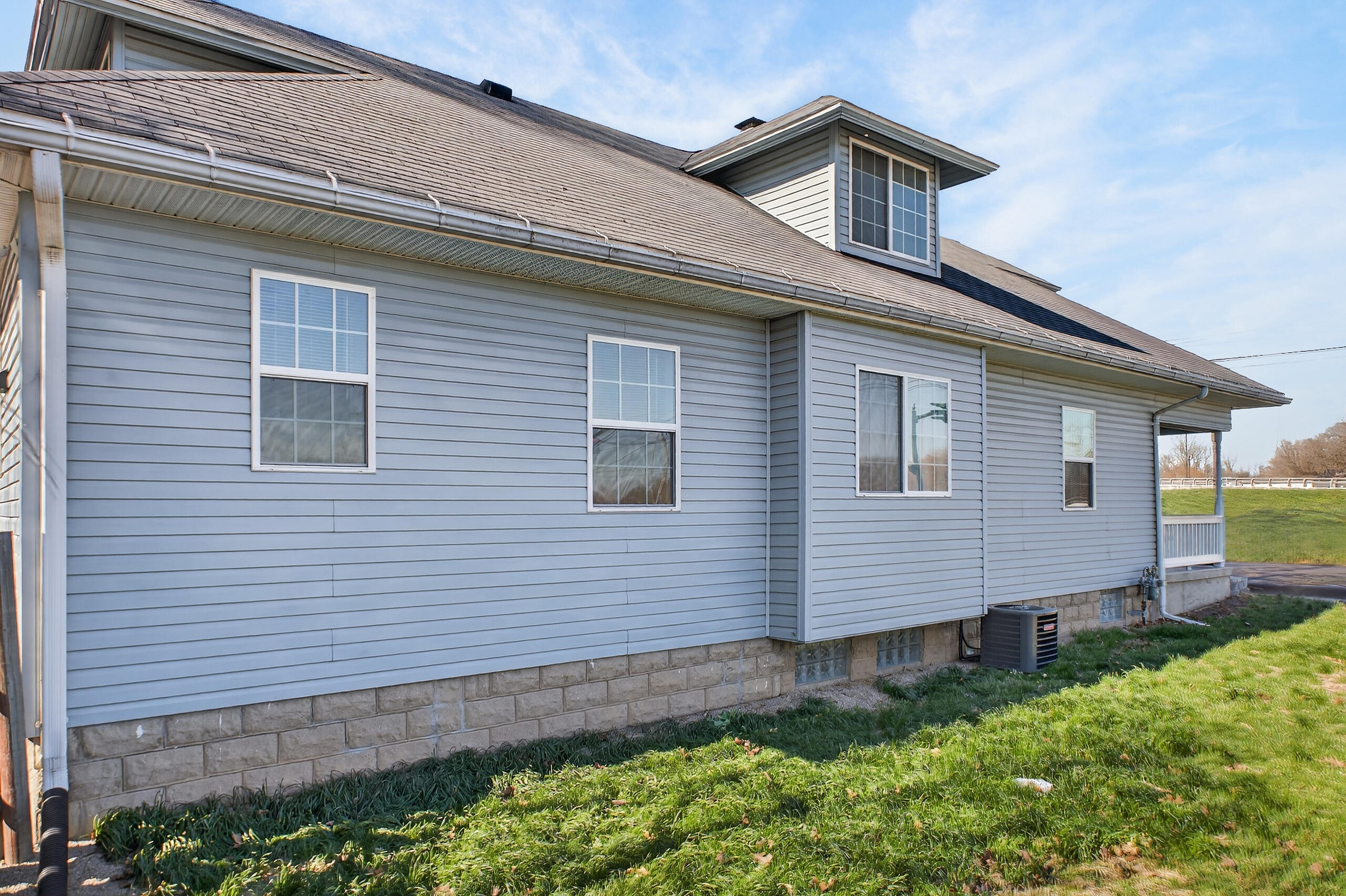 107 Riverside Drive, Piqua, Ohio 45356