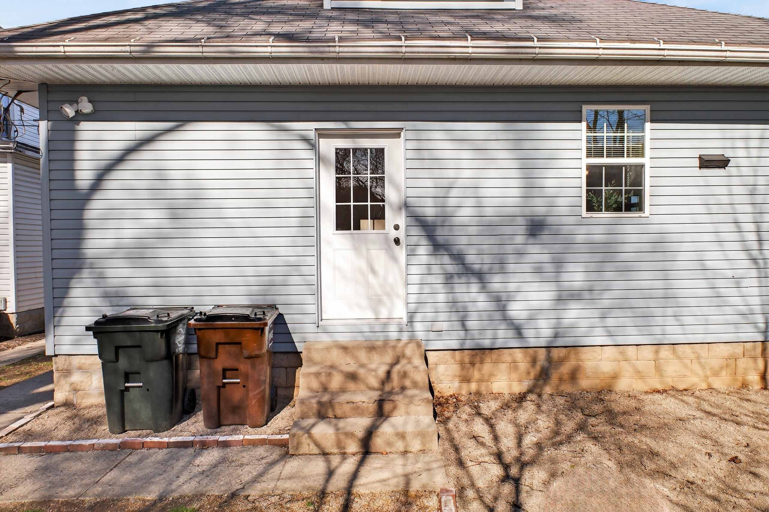 107 Riverside Drive, Piqua, Ohio 45356