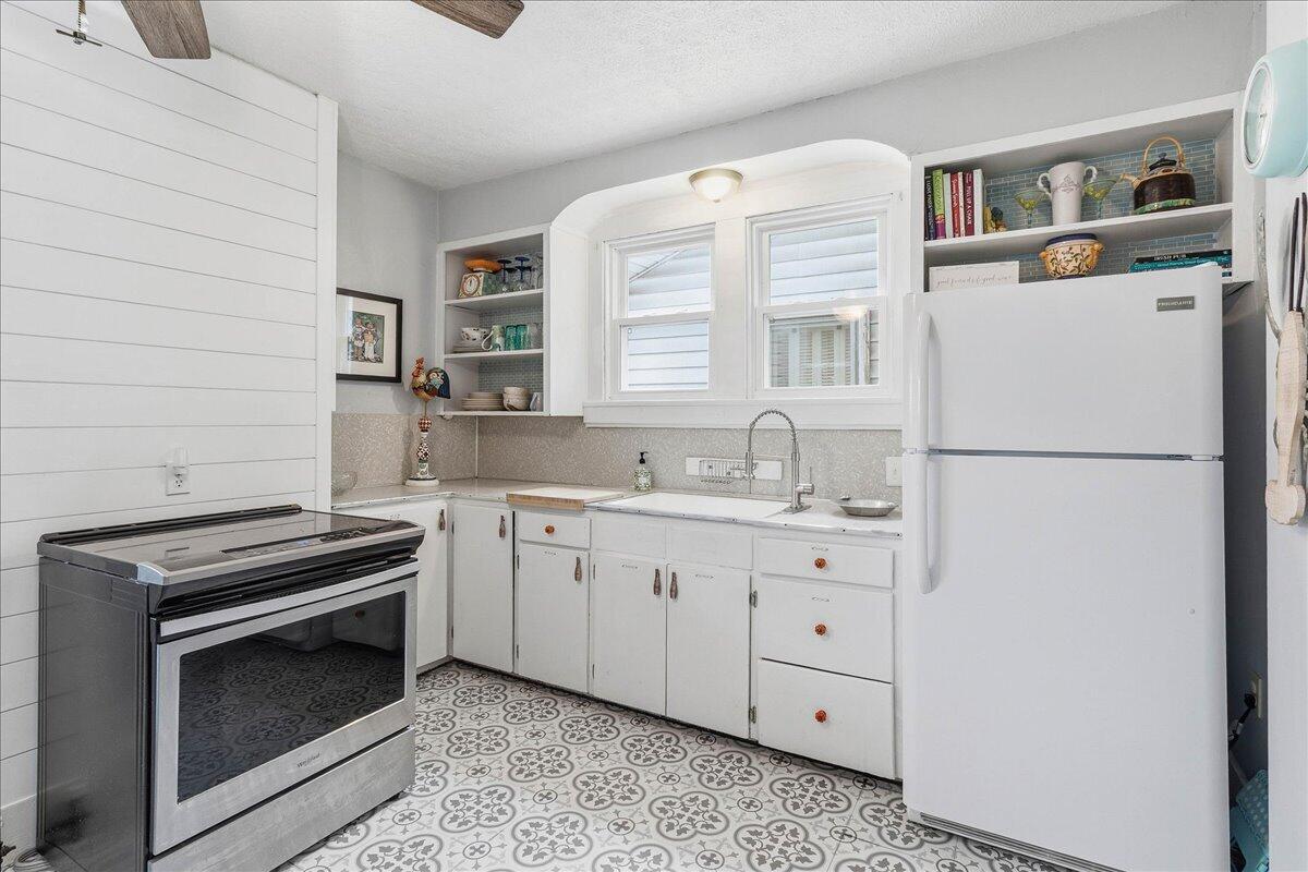 310 Washington Avenue, Urbana, Ohio 43078