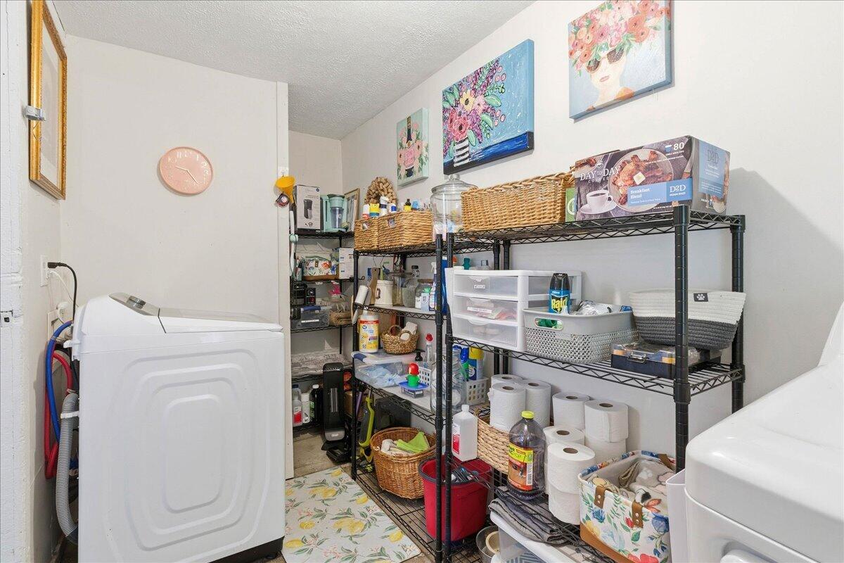 310 Washington Avenue, Urbana, Ohio 43078