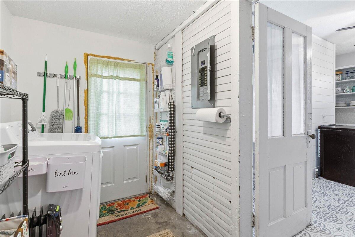 310 Washington Avenue, Urbana, Ohio 43078