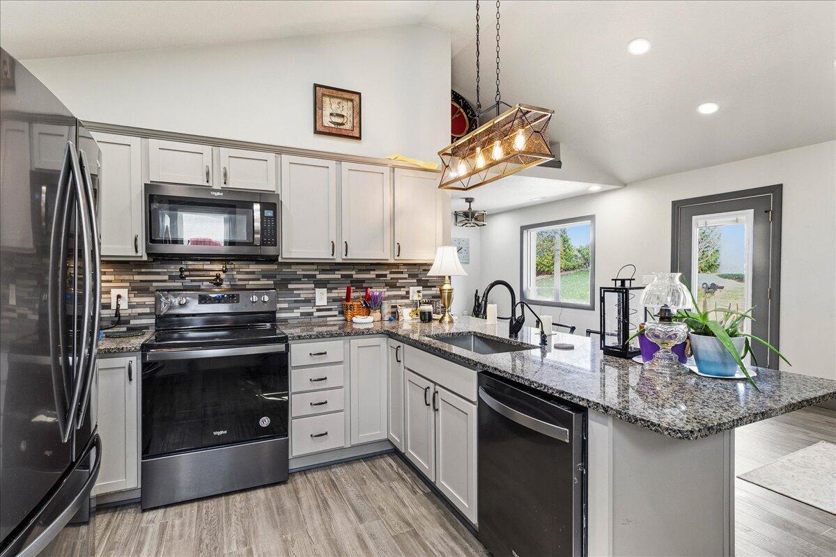 9631 Fairview Avenue, Lakeview, Ohio 43331