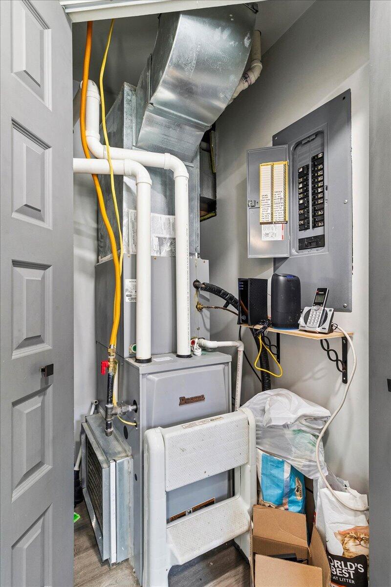 9631 Fairview Avenue, Lakeview, Ohio 43331