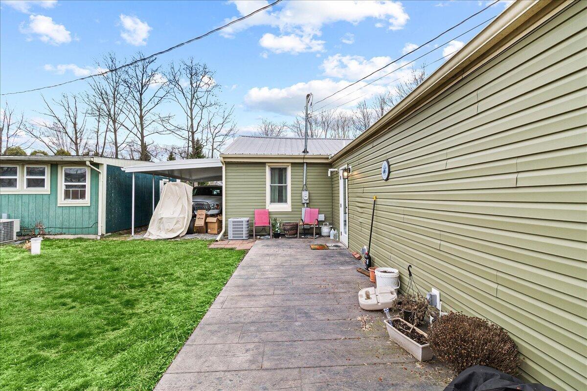 9631 Fairview Avenue, Lakeview, Ohio 43331