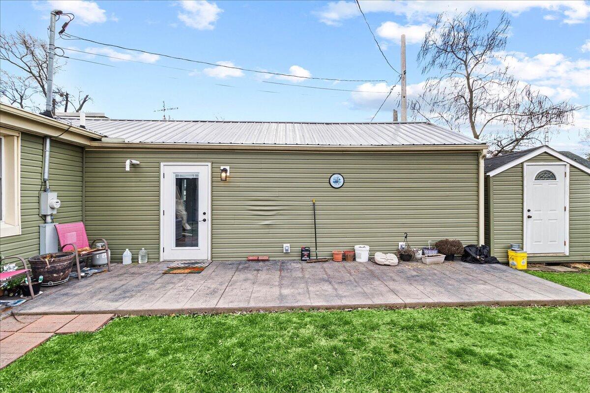 9631 Fairview Avenue, Lakeview, Ohio 43331