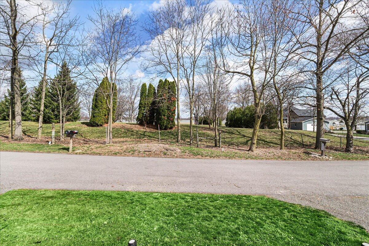 9631 Fairview Avenue, Lakeview, Ohio 43331