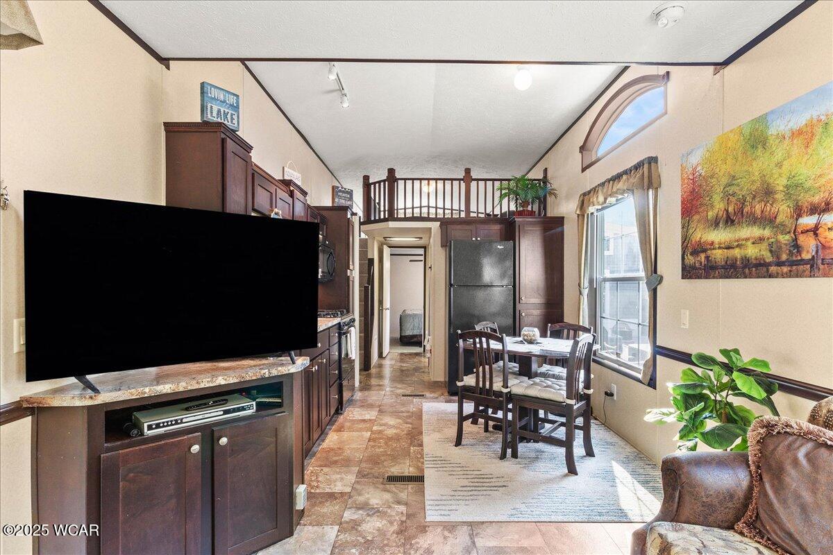 10950 Cherokee Drive, Lakeview, Ohio