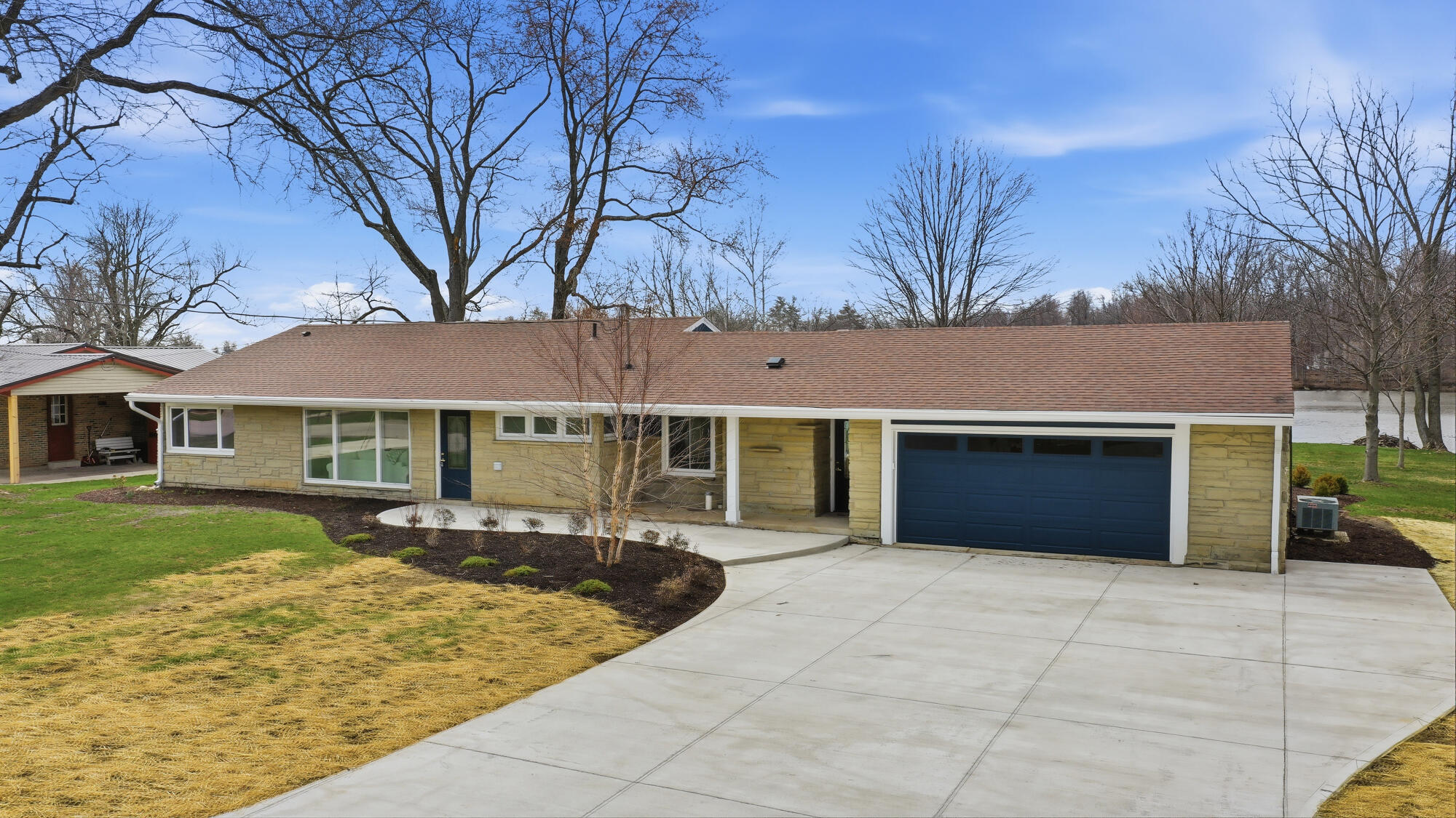 1091 Sylvan Shores Drive, South Vienna, Ohio 45369