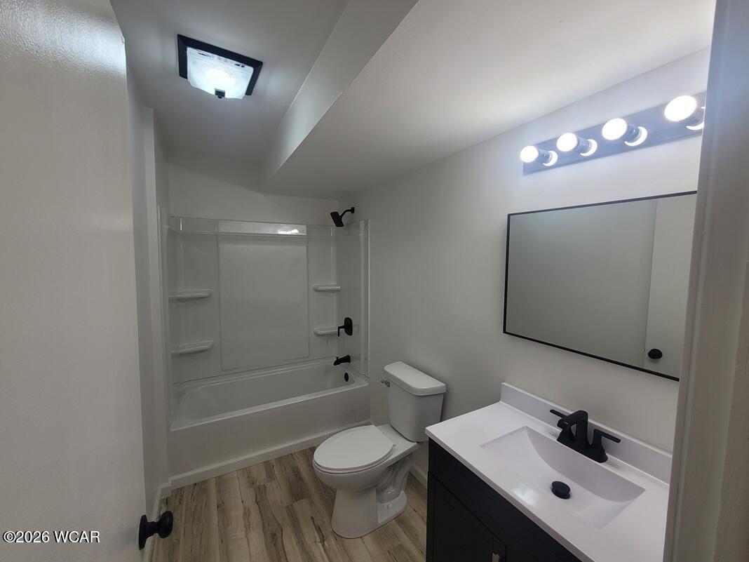 707 Elm Street, McGuffey, Ohio