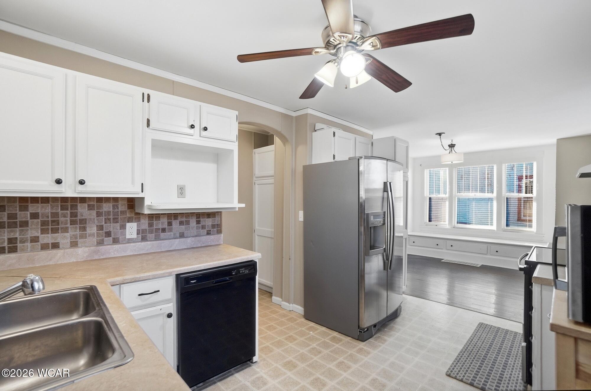 860 Hurd Avenue, Findlay, Ohio