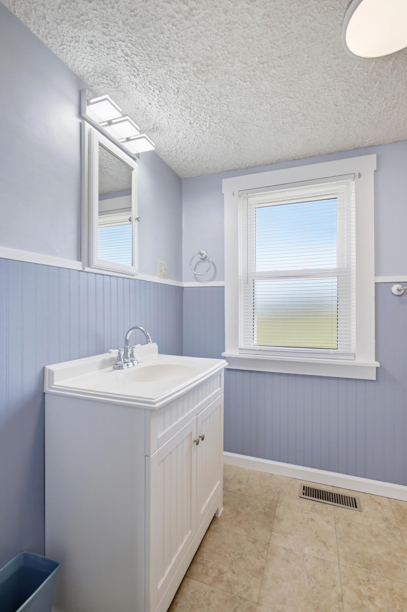 319 Jamestown Road, South Charleston, Ohio 45368