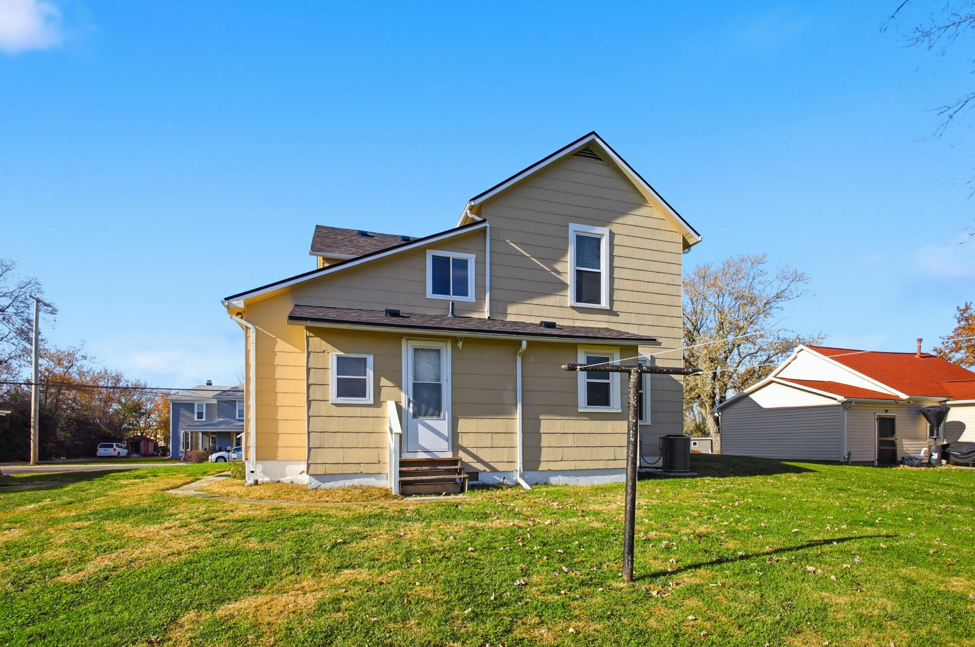 319 Jamestown Road, South Charleston, Ohio 45368