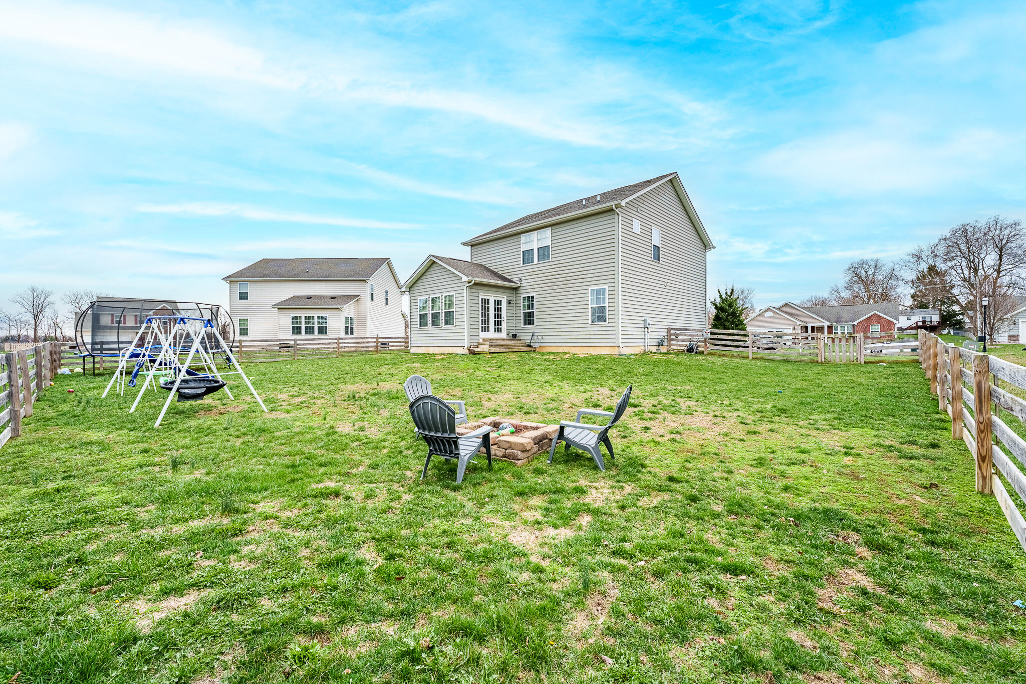 149 Irongate Drive, Englewood, Ohio 45322