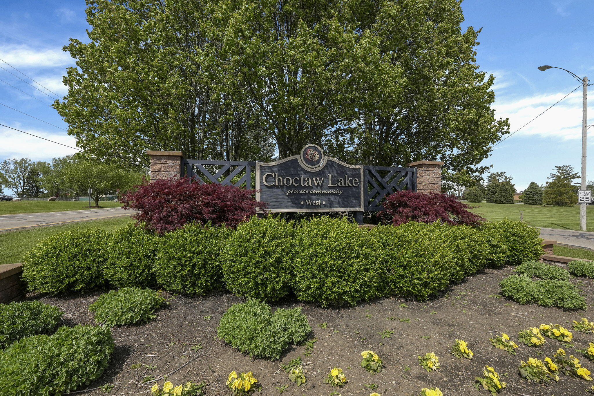 2571 Choctaw Drive, London, Ohio 43140