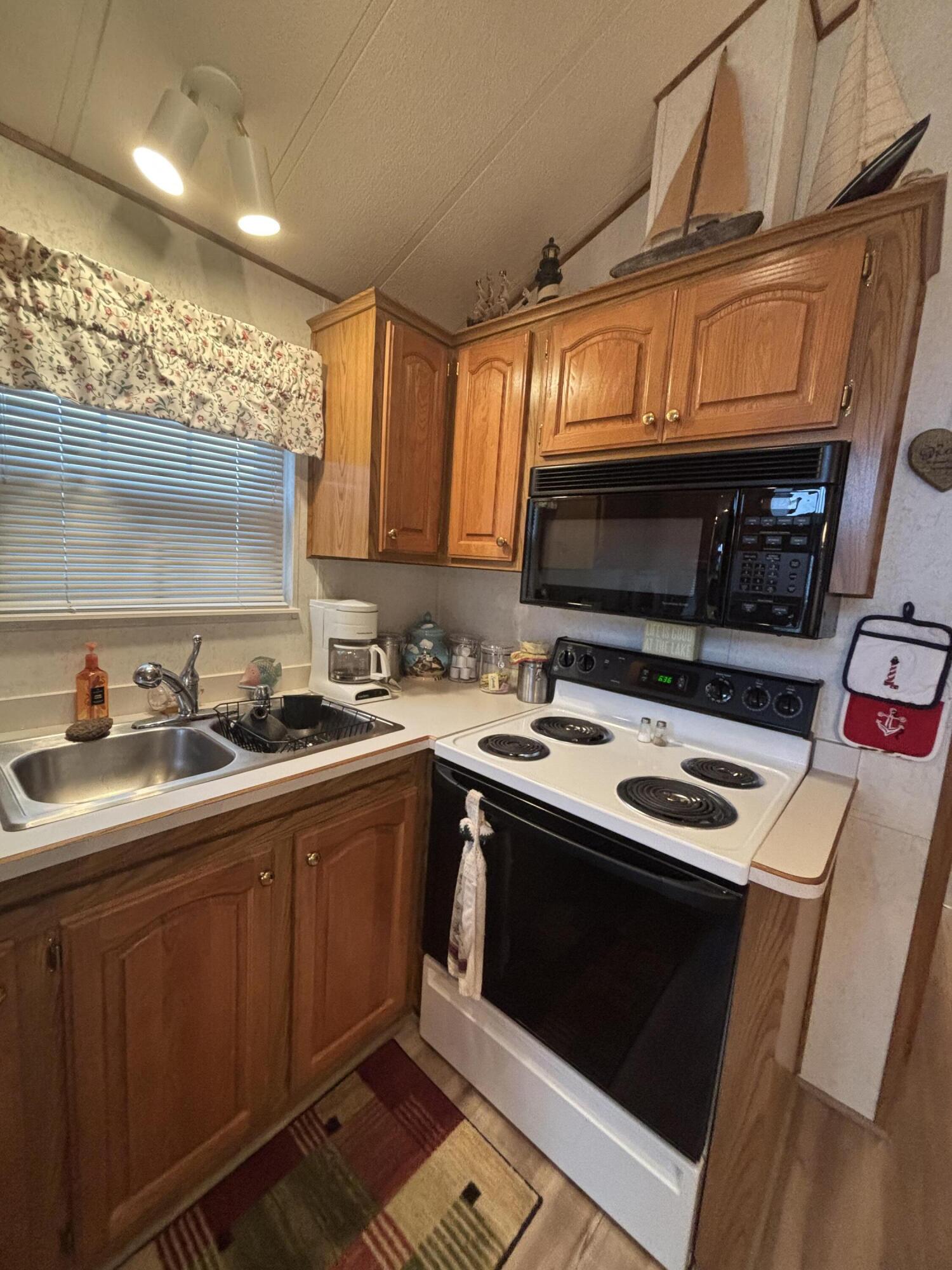 11377 Township Road 266, Lakeview, Ohio 43331