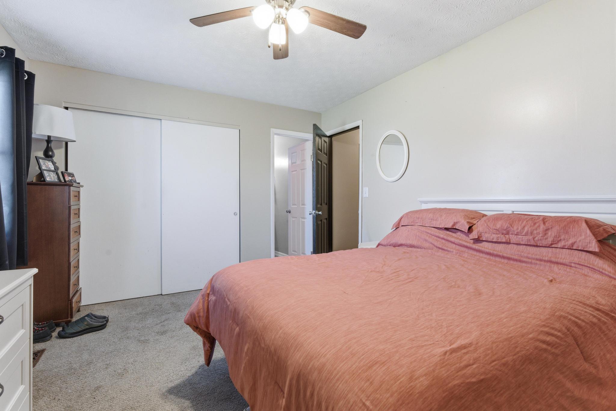 1031 Meadowrun Road, Englewood, Ohio 45322