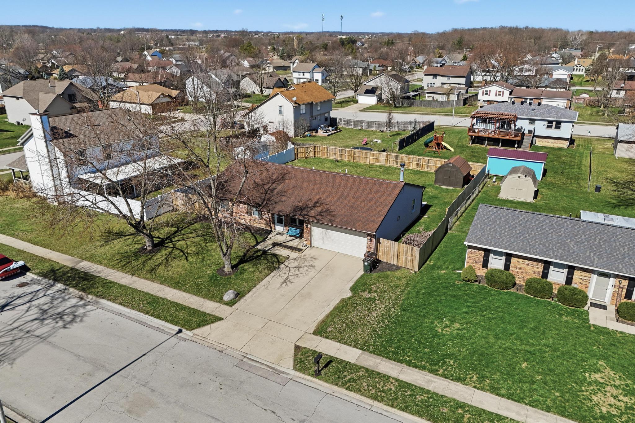 1031 Meadowrun Road, Englewood, Ohio 45322