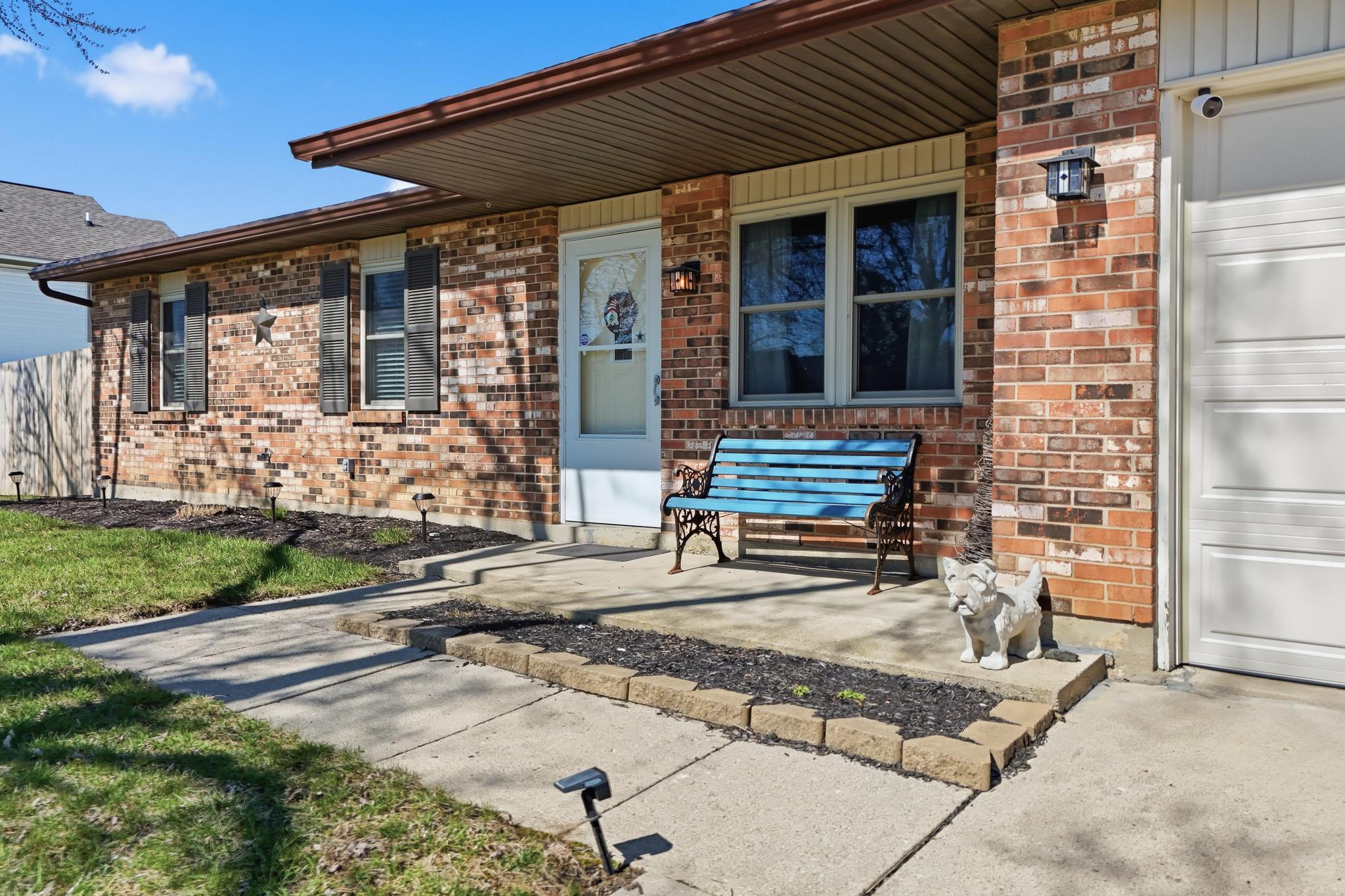 1031 Meadowrun Road, Englewood, Ohio 45322