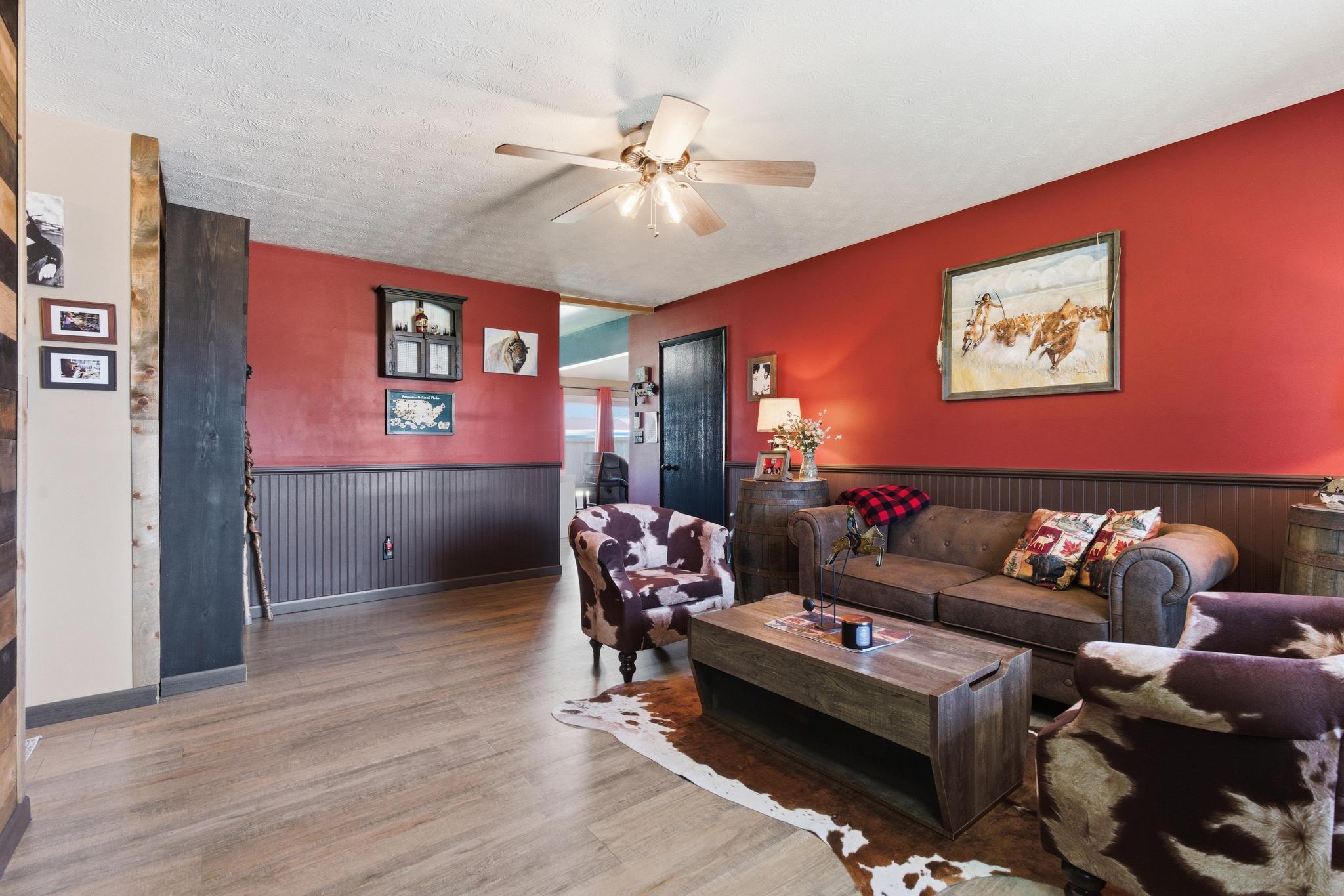 1031 Meadowrun Road, Englewood, Ohio 45322