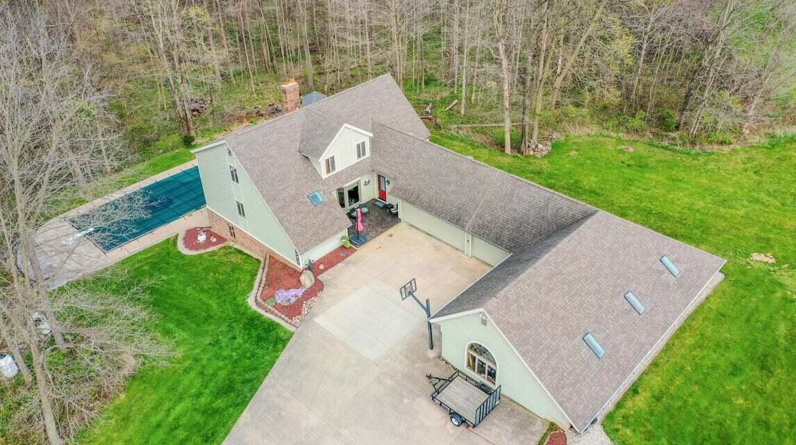 9342 Pasco Montra Road, Sidney, Ohio 45365