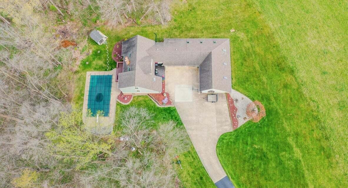 9342 Pasco Montra Road, Sidney, Ohio 45365