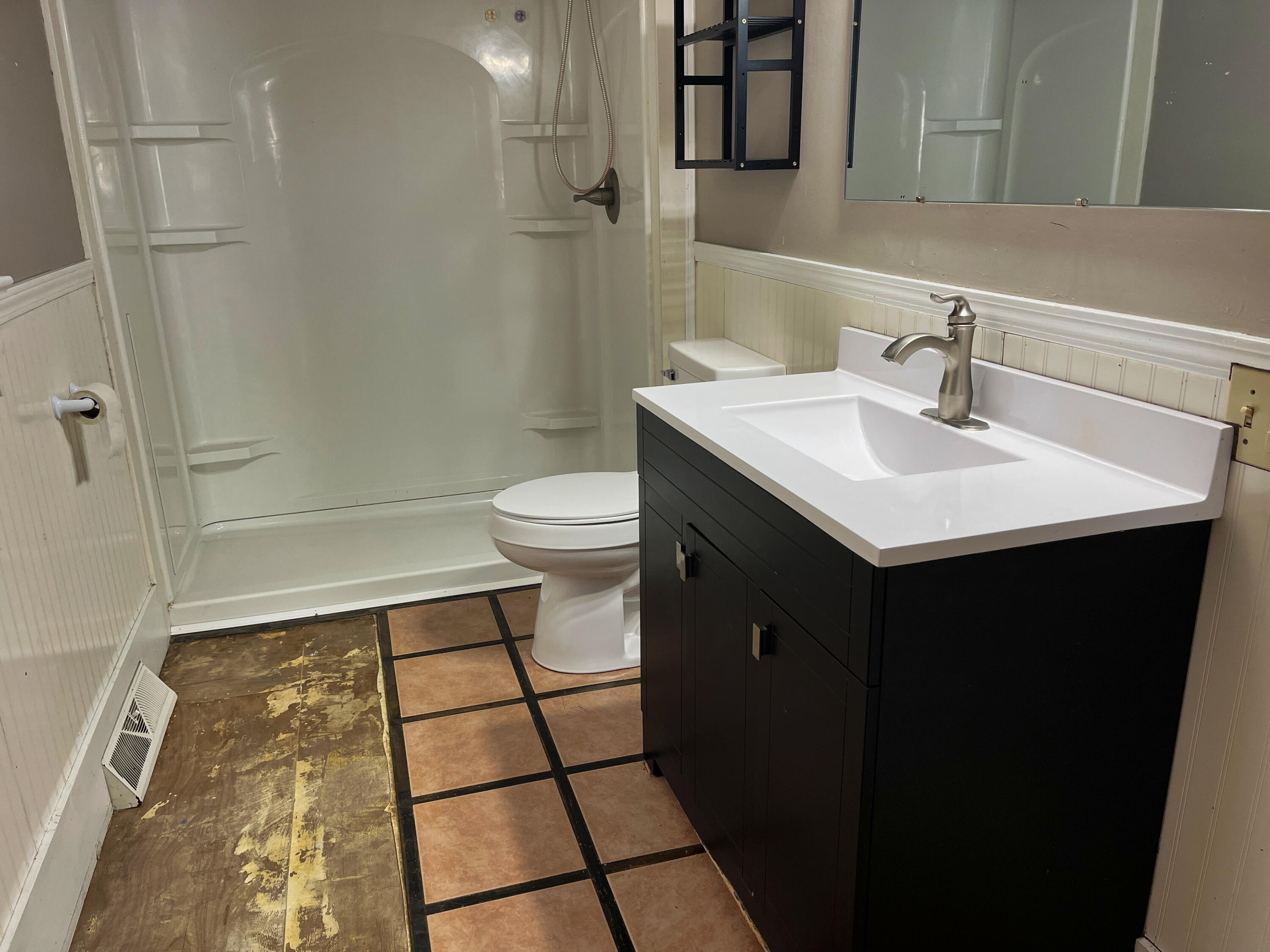 410 Lima Street, Wapakoneta, Ohio 45895