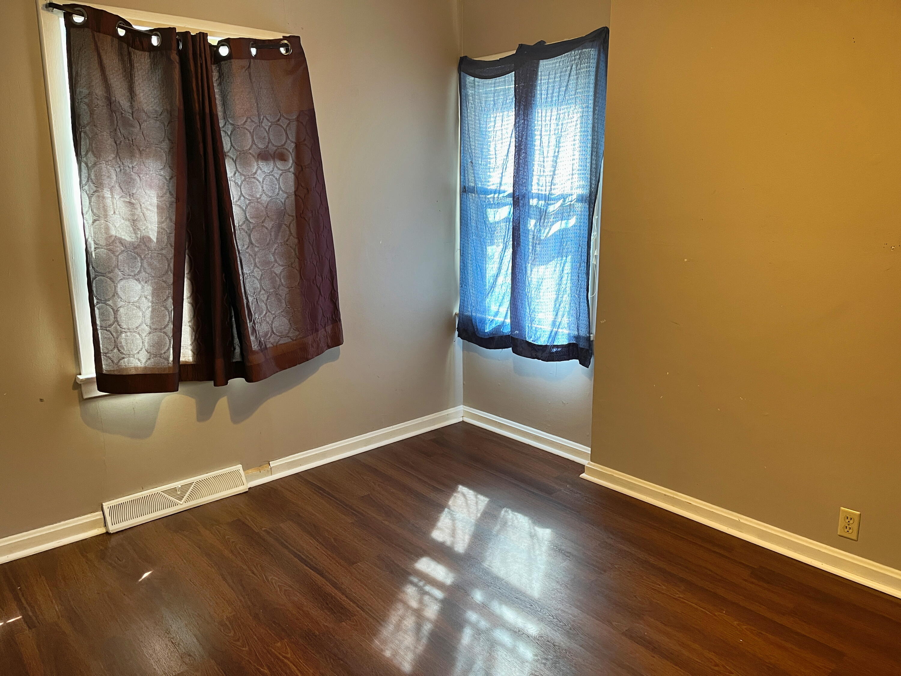 410 Lima Street, Wapakoneta, Ohio 45895