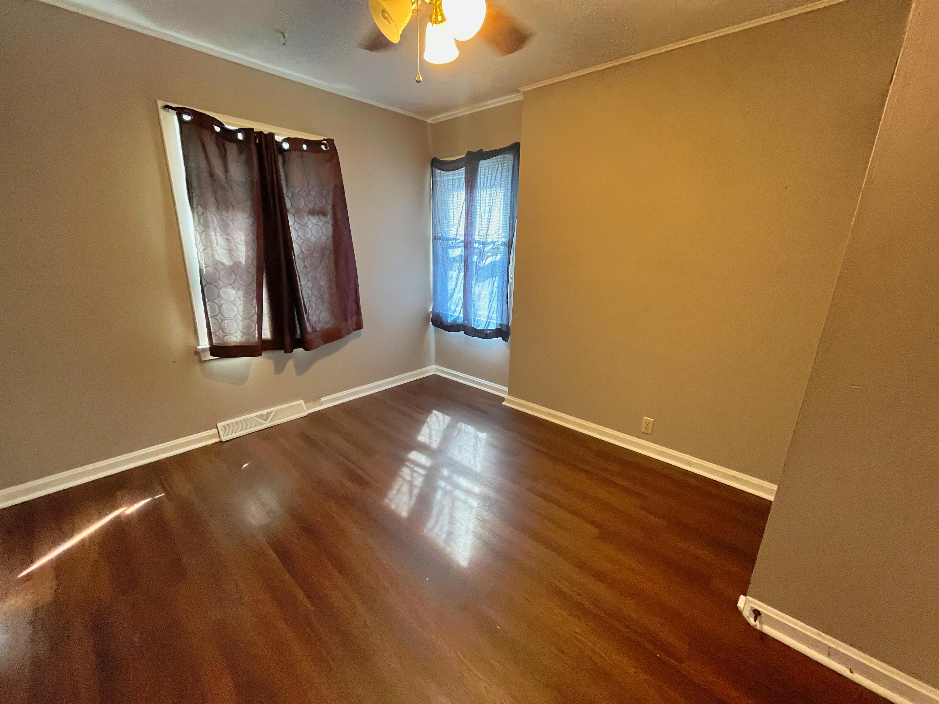 410 Lima Street, Wapakoneta, Ohio 45895