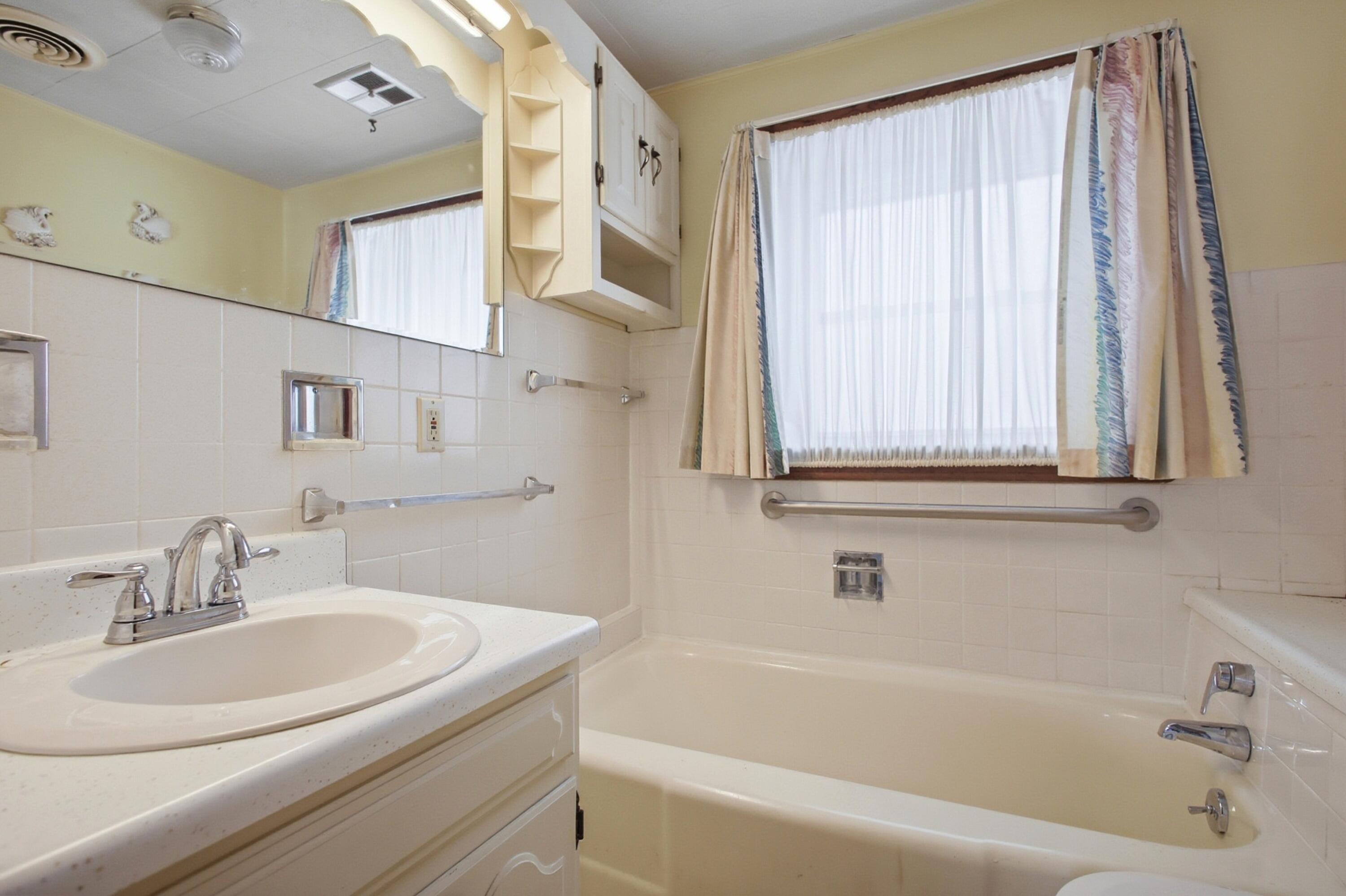 5210 Kerns Road, Springfield, Ohio 45502