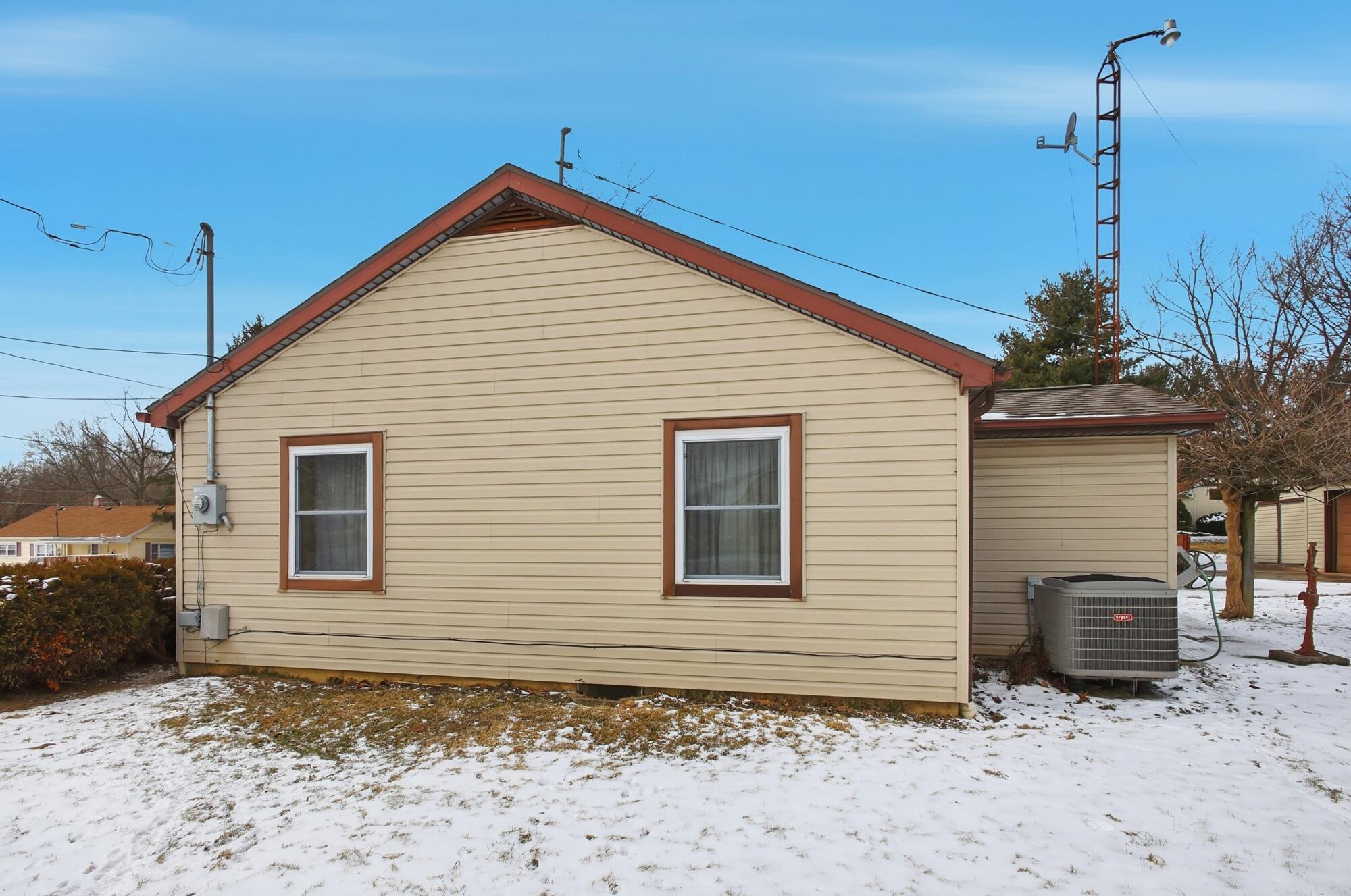 5210 Kerns Road, Springfield, Ohio 45502