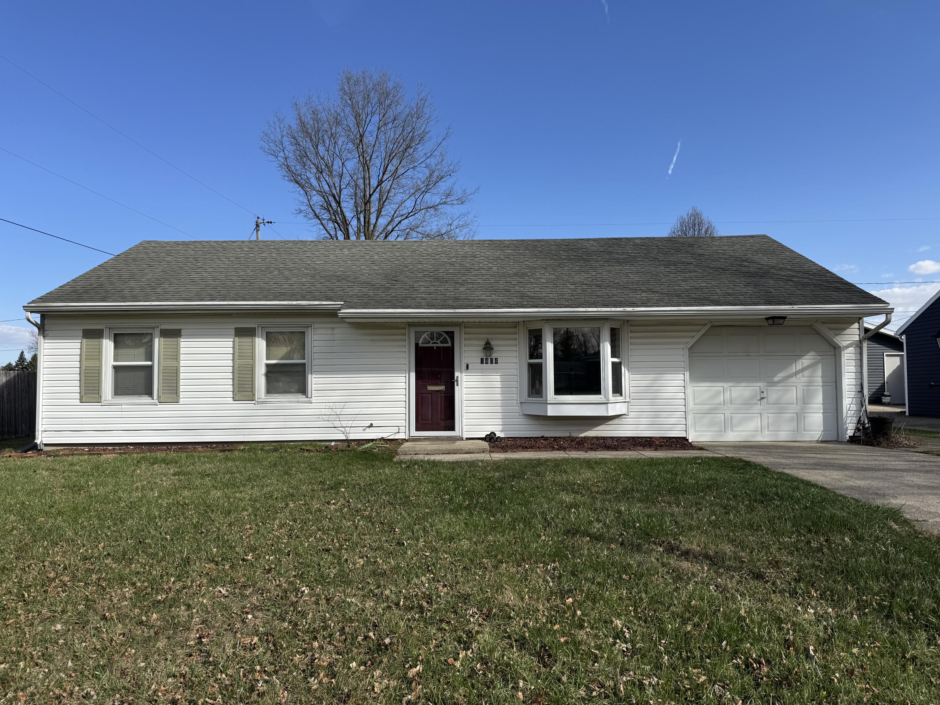 1404 Attleboro Avenue, Springfield, Ohio 45503