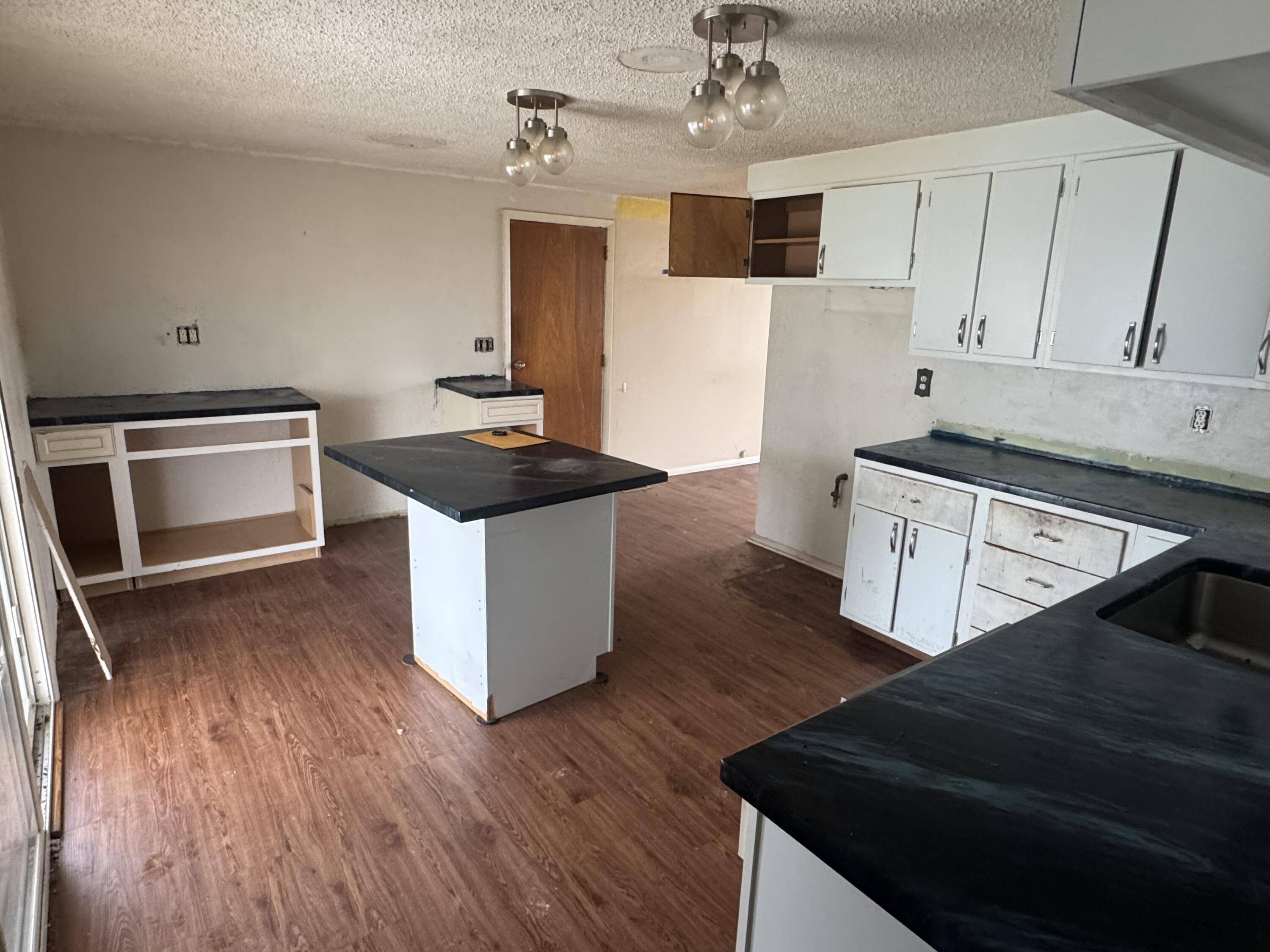 1404 Attleboro Avenue, Springfield, Ohio 45503